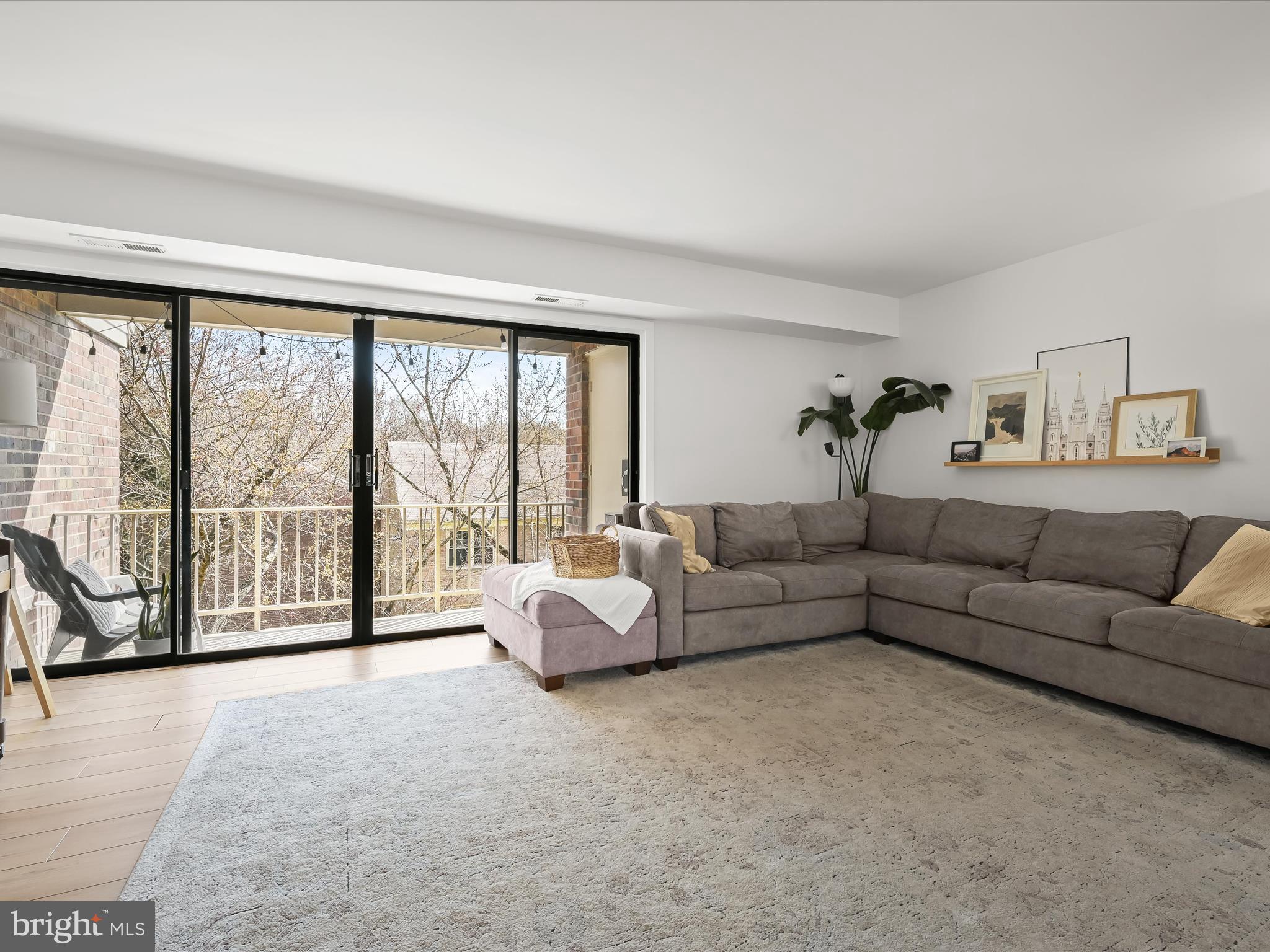 WESTCHESTER PARK - Residential