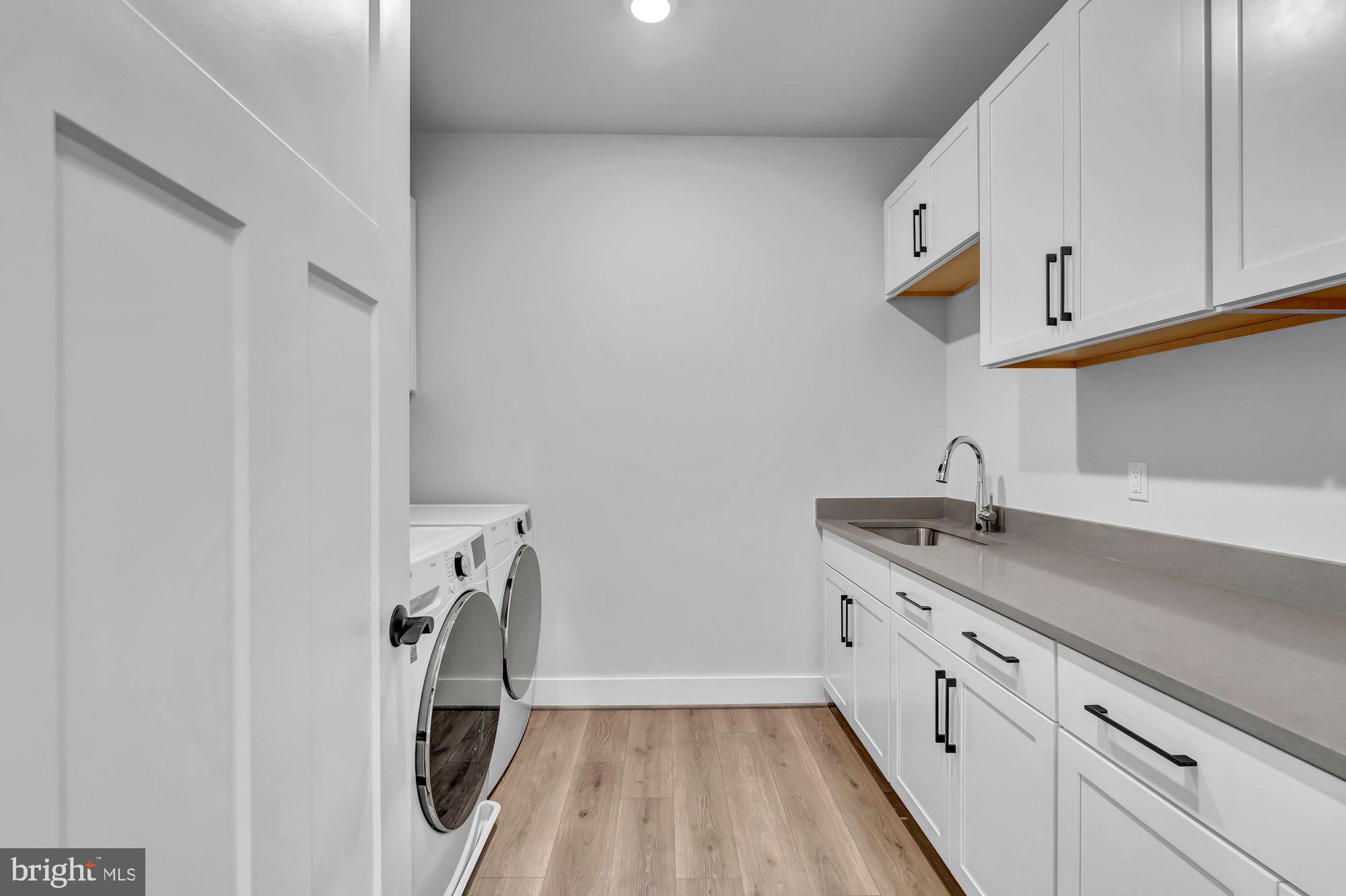 CINNAMON CREEK - Residential