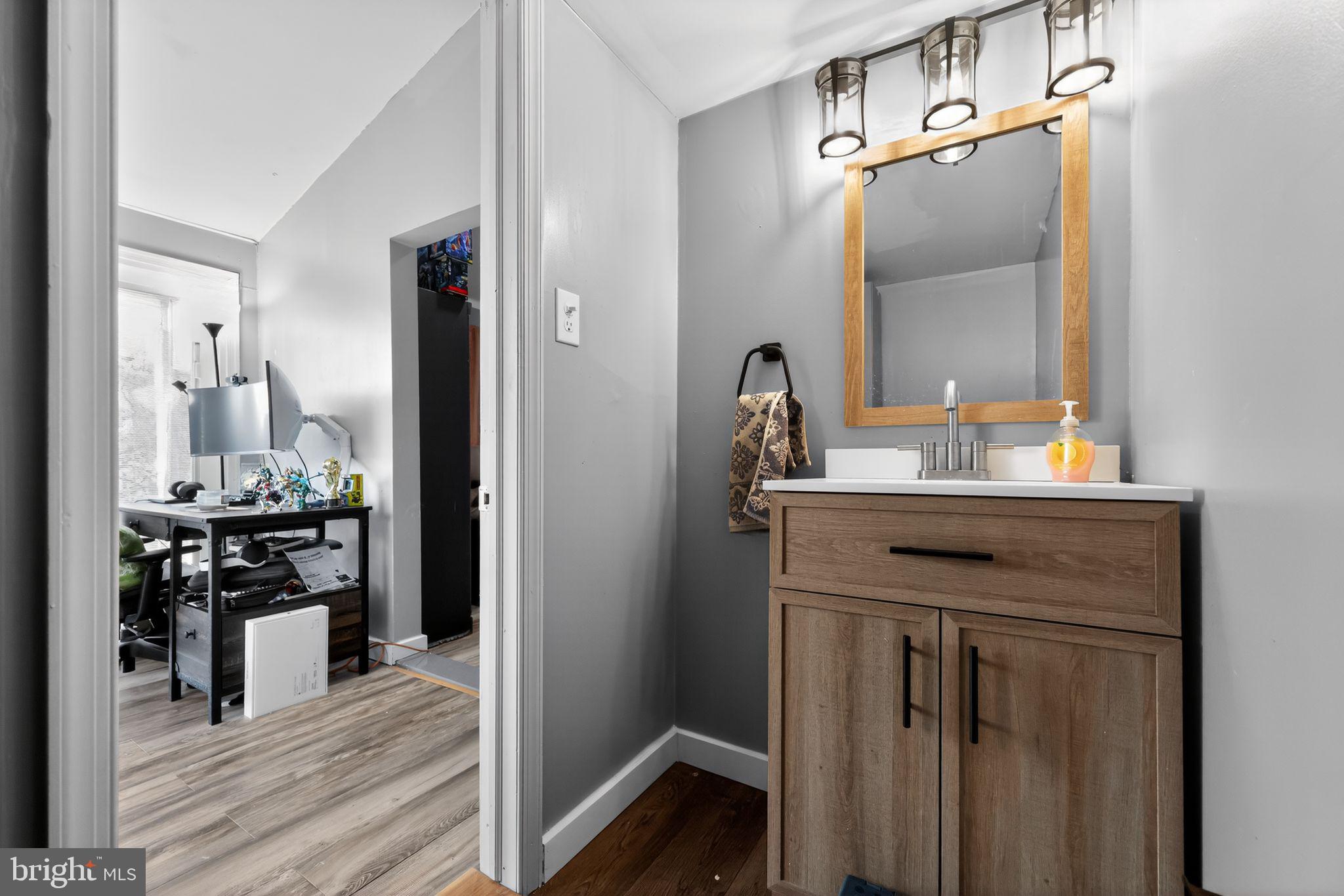 NORTH HILLS - Residential