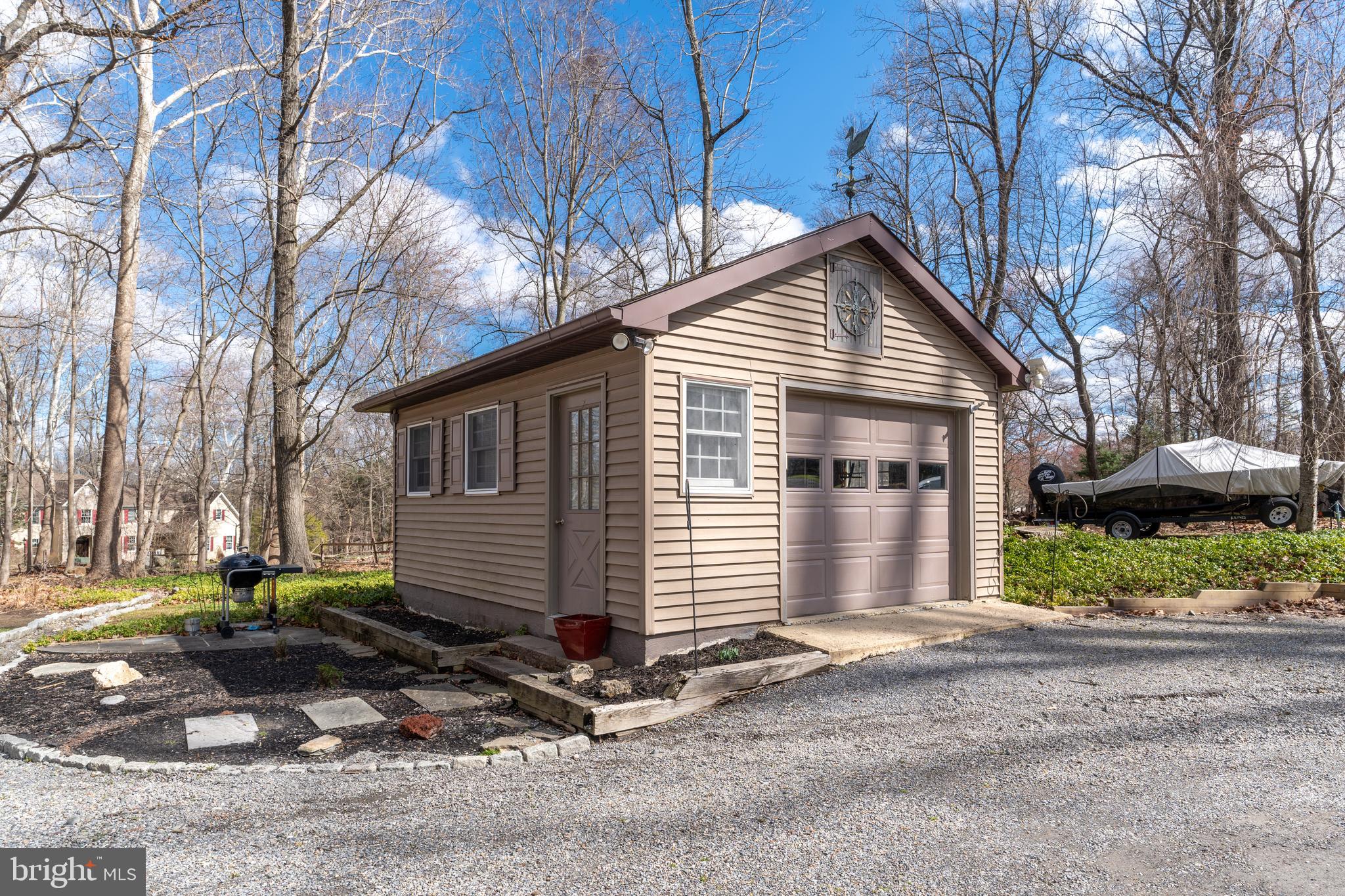 BOWMANS TOWER FARM - Residential
