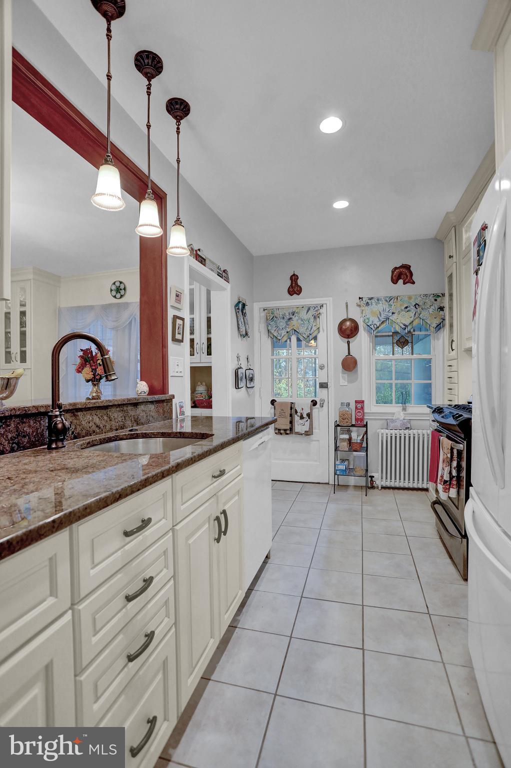 BELLE GROVE - Residential