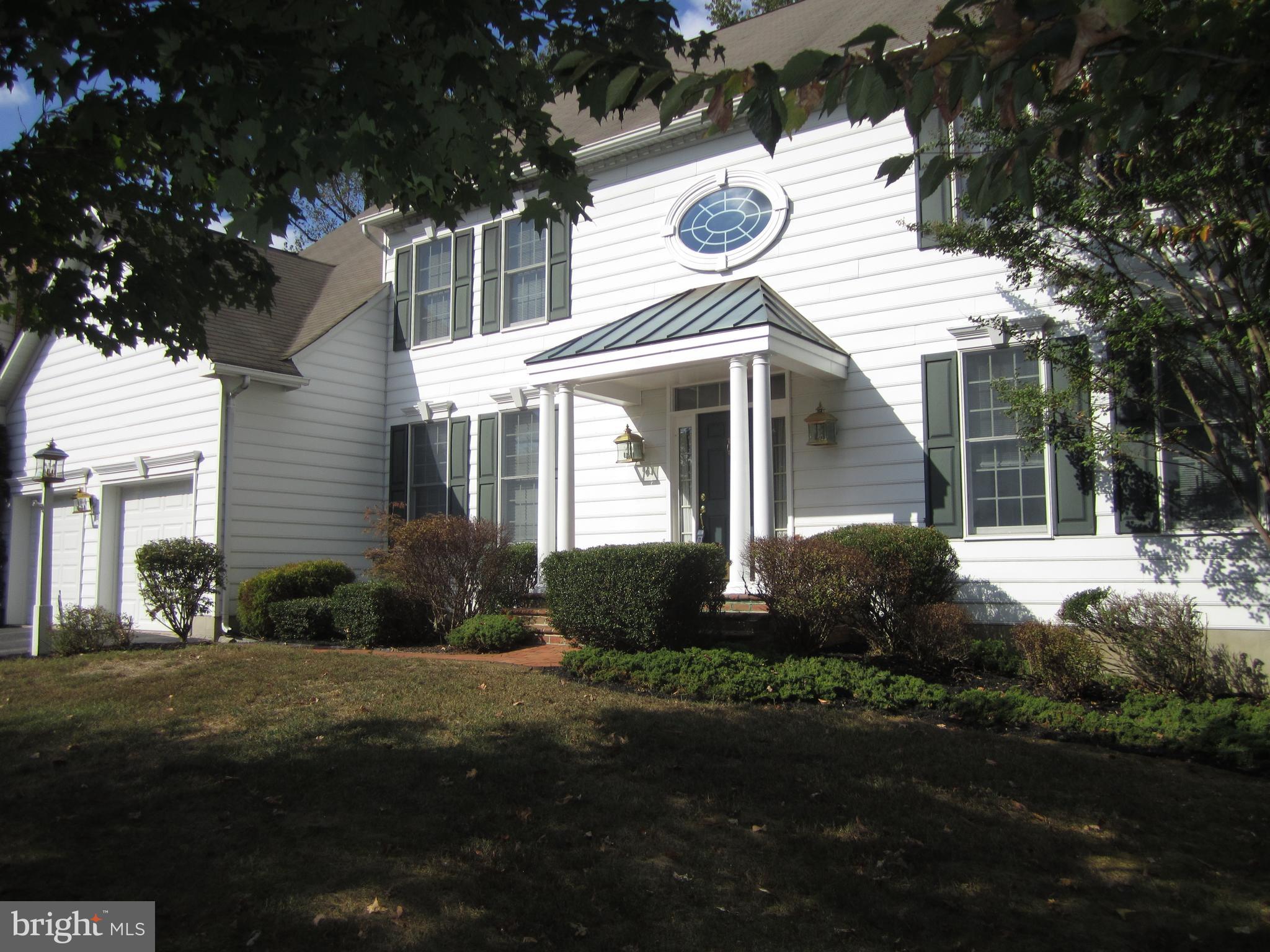 AVAILABLE NOVEMBER 1ST.  TERRIFIC KOCH HOME WITH OVER 4,000 SQUARE FEET!! LARGE ROOMS WITH OPEN FLOOR PLAN! 1ST FLOOR FAMILY ROOM WITH FIREPLACE! HUGE BASEMENT FOR STORAGE! NEWER STAINLESS STEEL APPLIANCES! GREAT LOCATION! LAWN CARE IS INCLUDED IN RENT!!