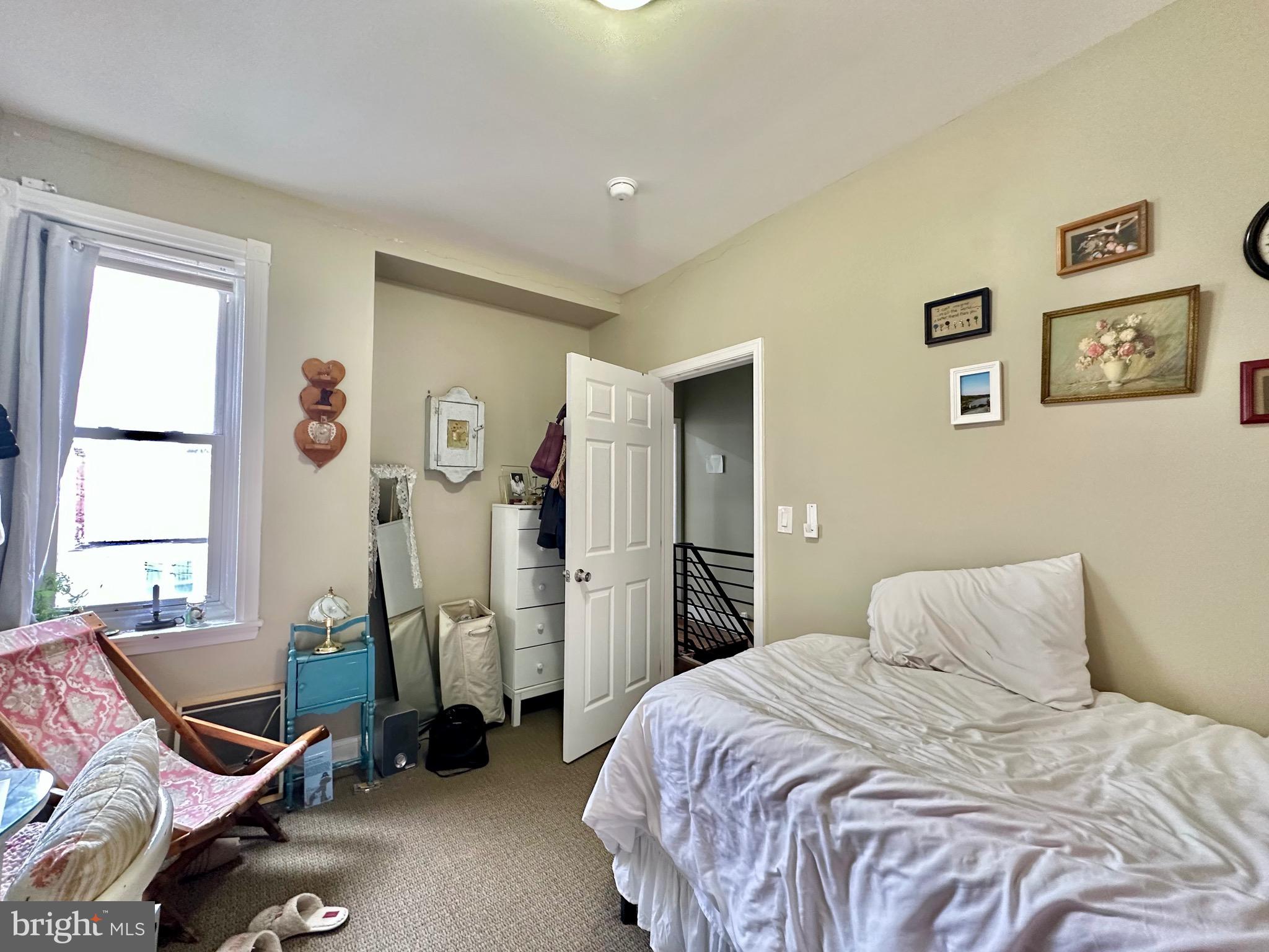 TEMPLE UNIVERSITY - Residential Lease