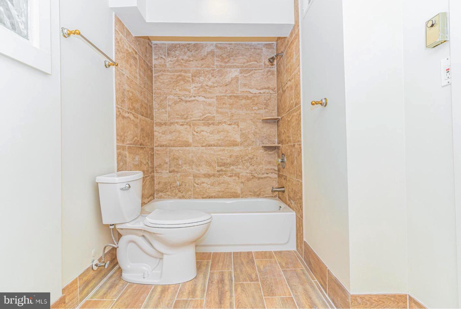 DUPONT CIRCLE - Residential Income