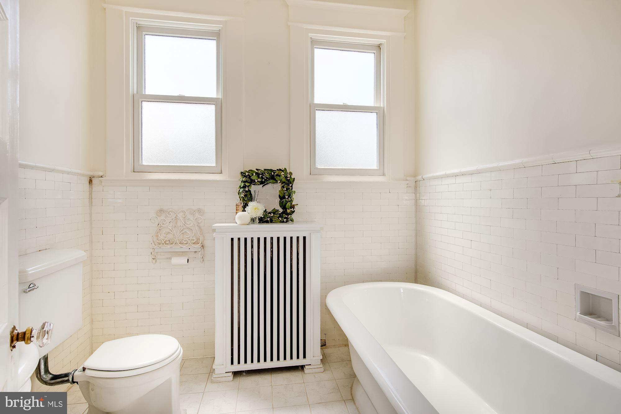 DUPONT CIRCLE - Residential Income