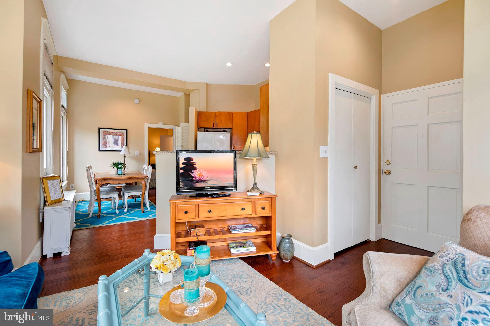 DUPONT CIRCLE - Residential Income