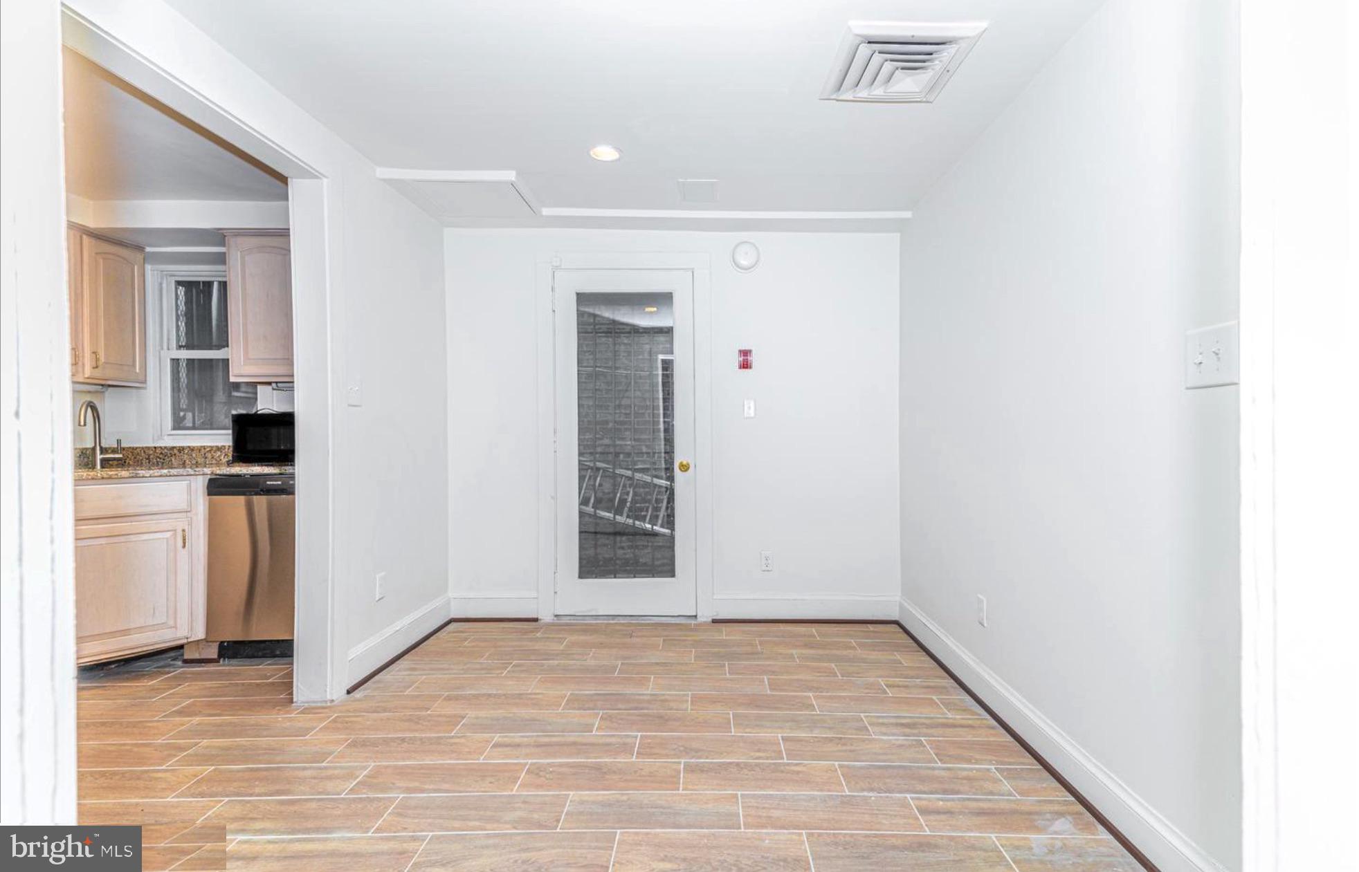 DUPONT CIRCLE - Residential Income