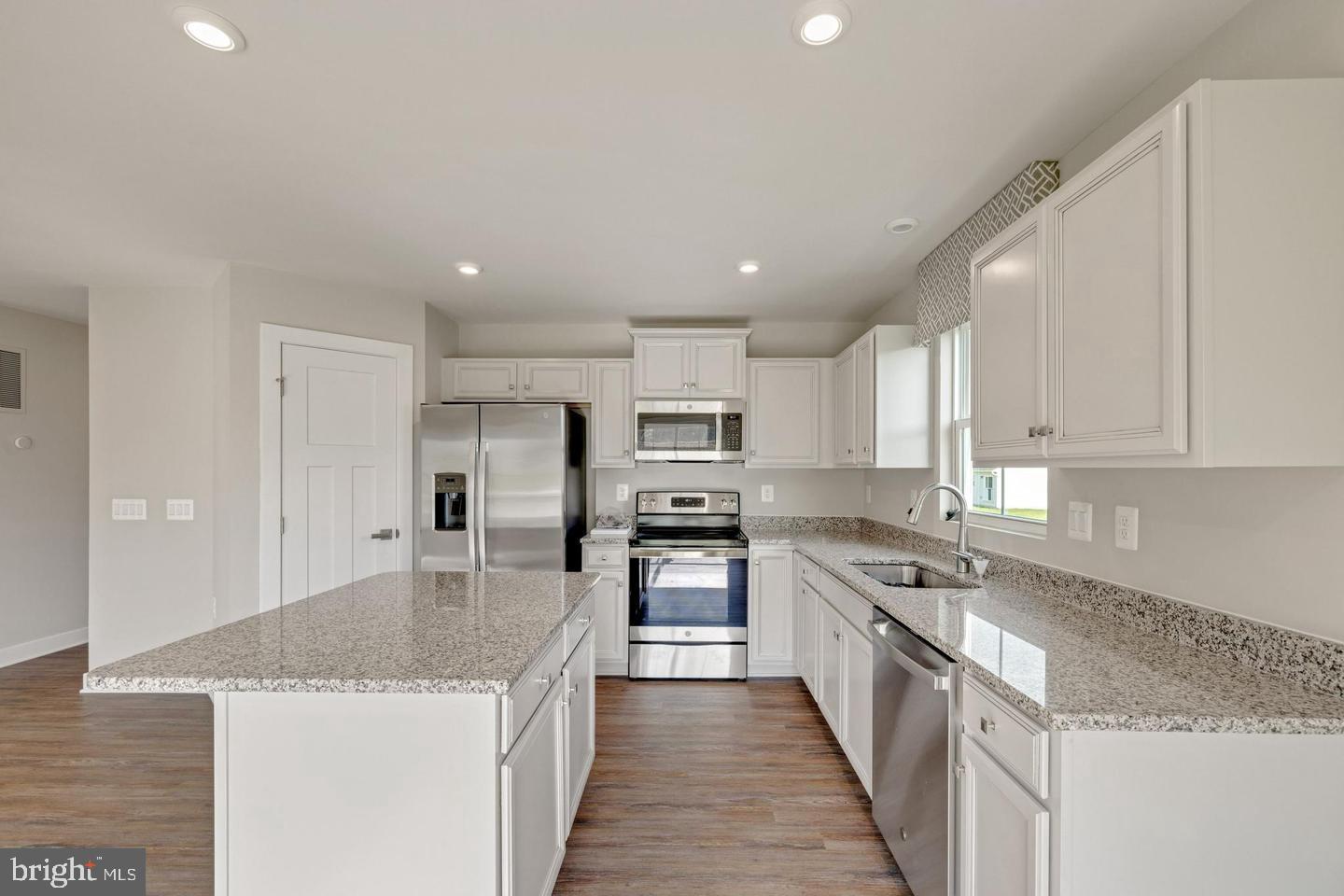 ARCADIA NORTH - Residential
