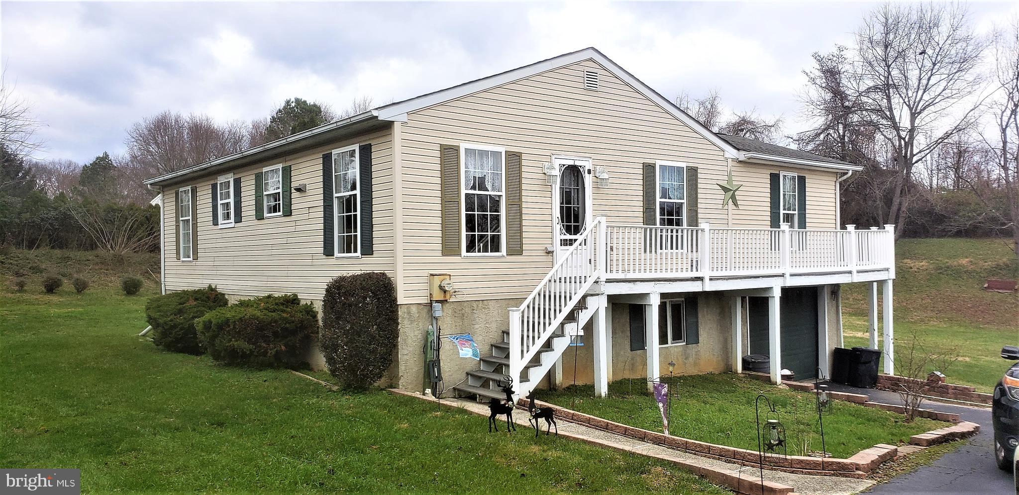ARUNDEL - Residential
