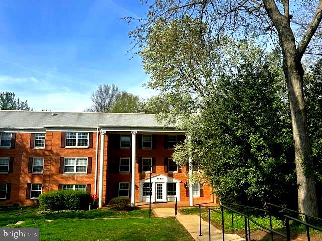 THE COLONIES - Residential Lease