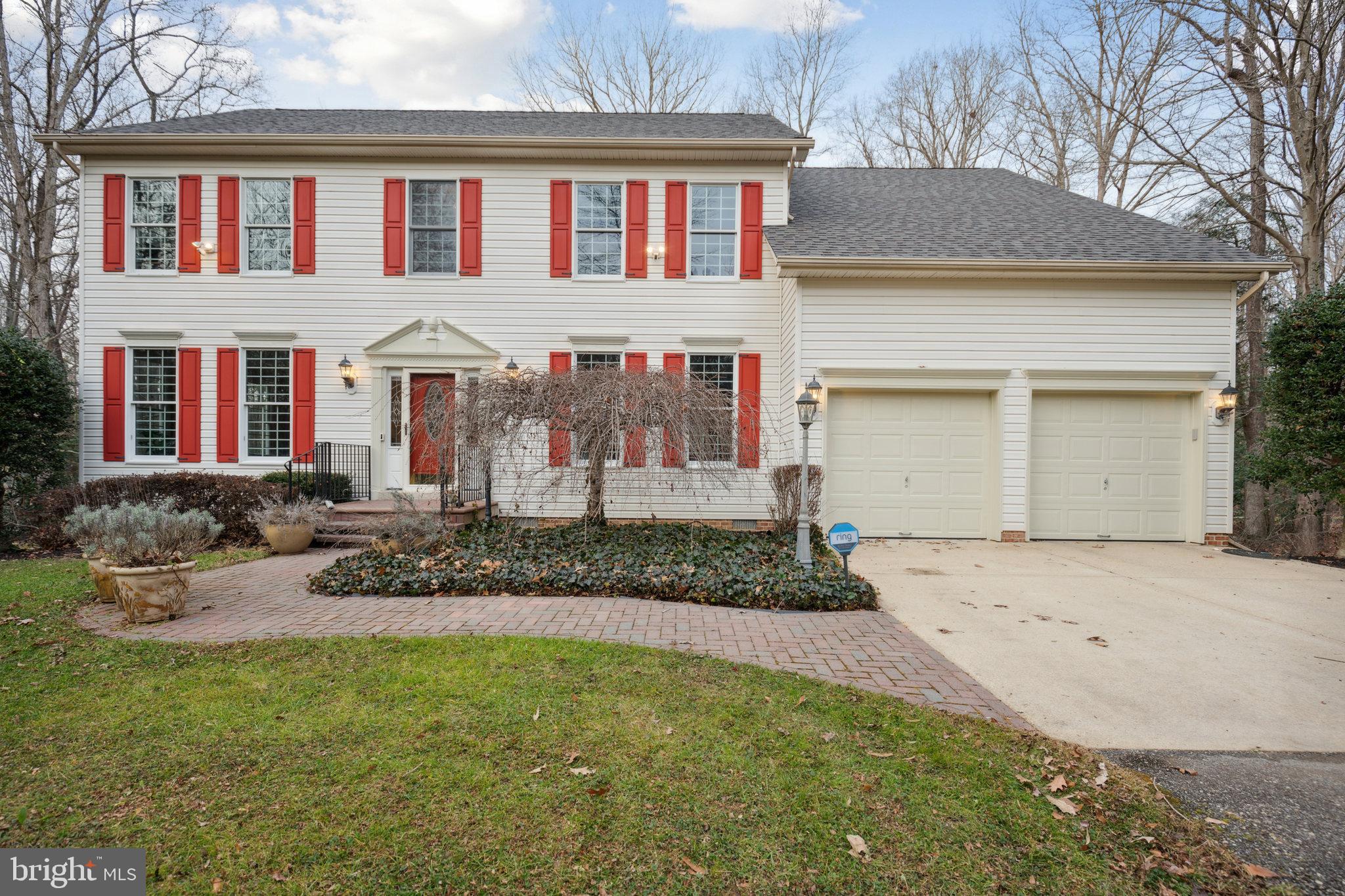 WHITEHALL - Residential
