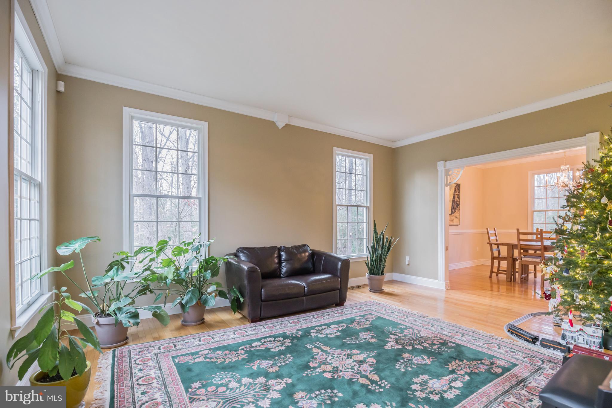 WHITEHALL - Residential