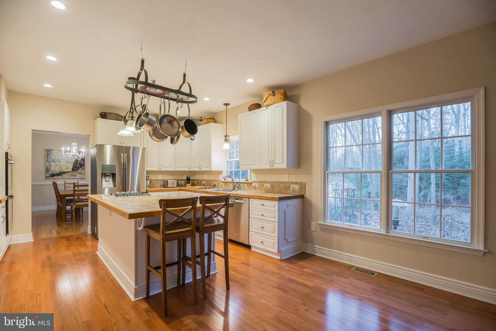 WHITEHALL - Residential