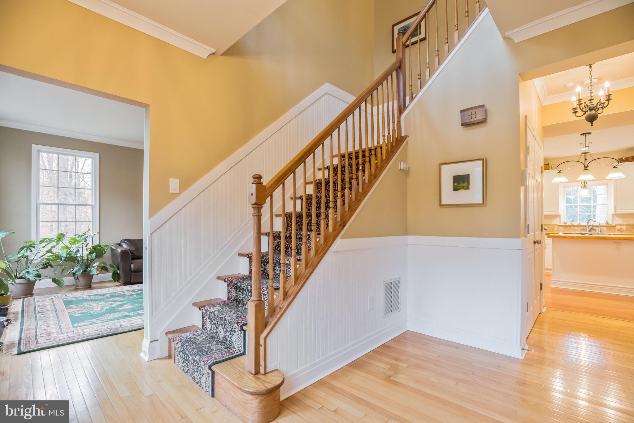WHITEHALL - Residential