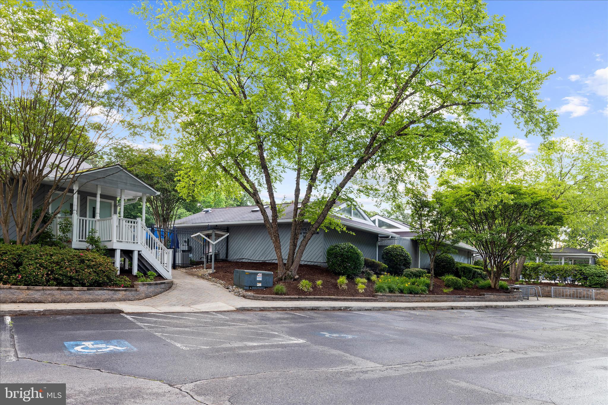 SHIPLEYS CHOICE - Residential