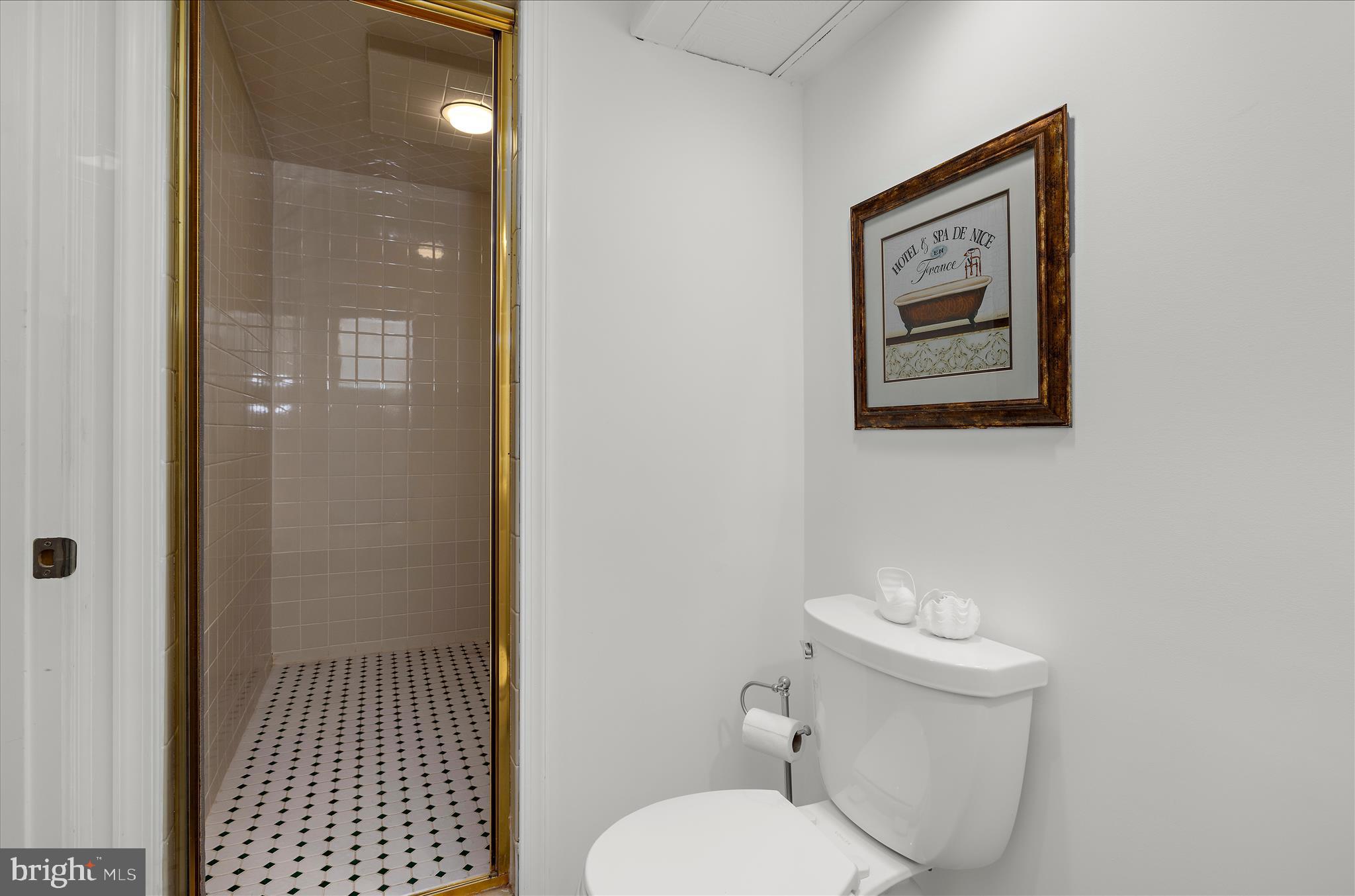 SHIPLEYS CHOICE - Residential