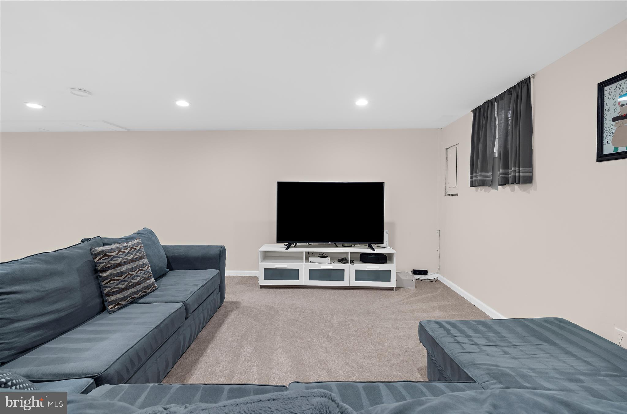 SHIPLEYS CHOICE - Residential