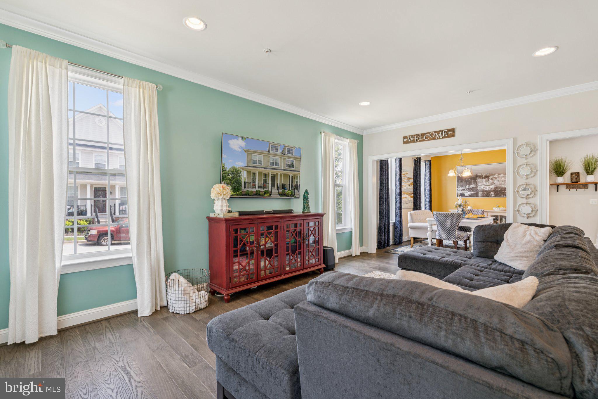 UPLANDS - Residential