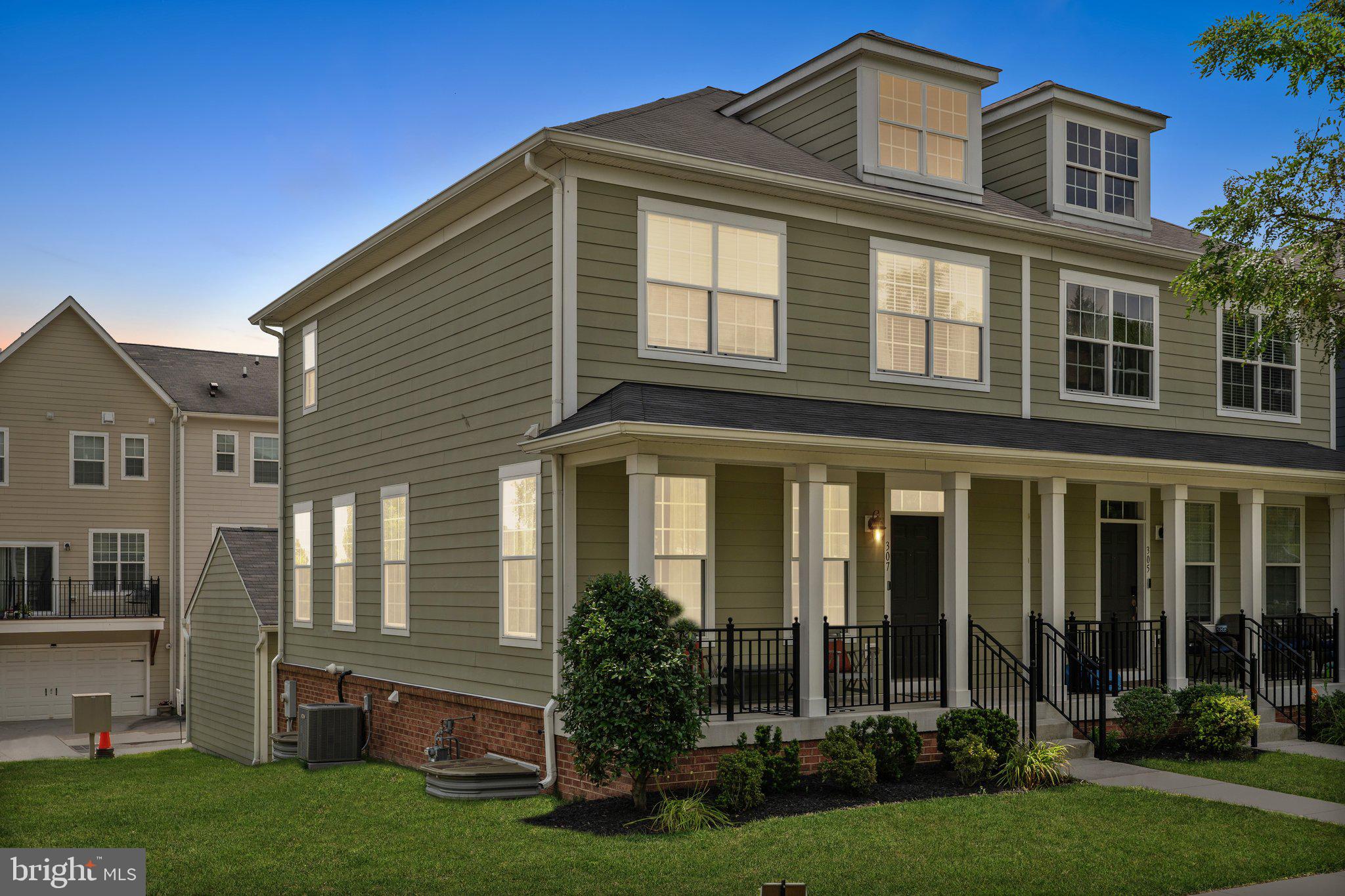 UPLANDS - Residential