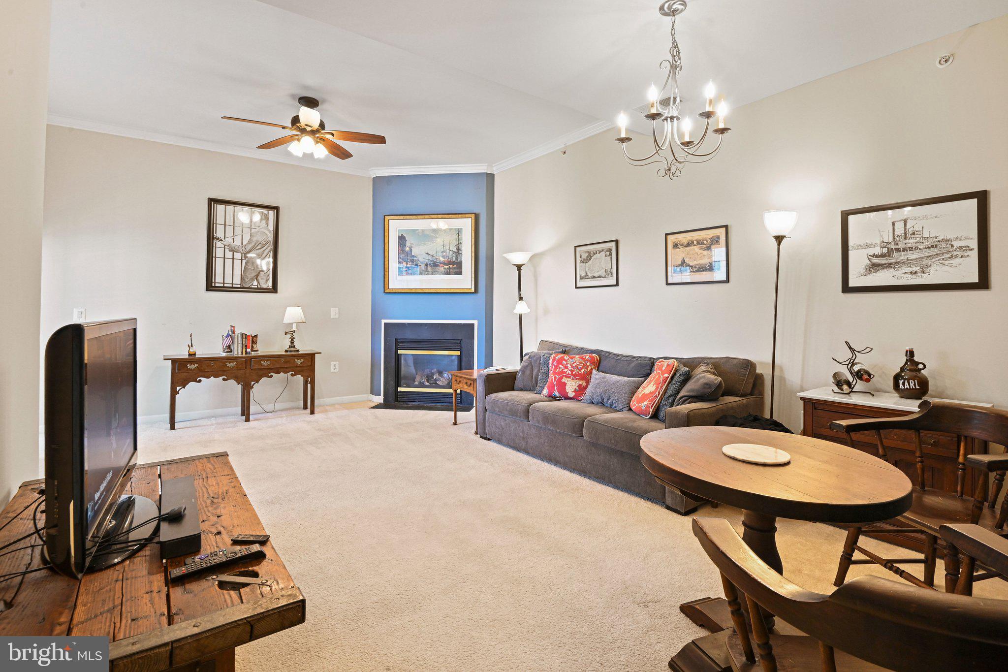 CHANTILLY PARK - Residential