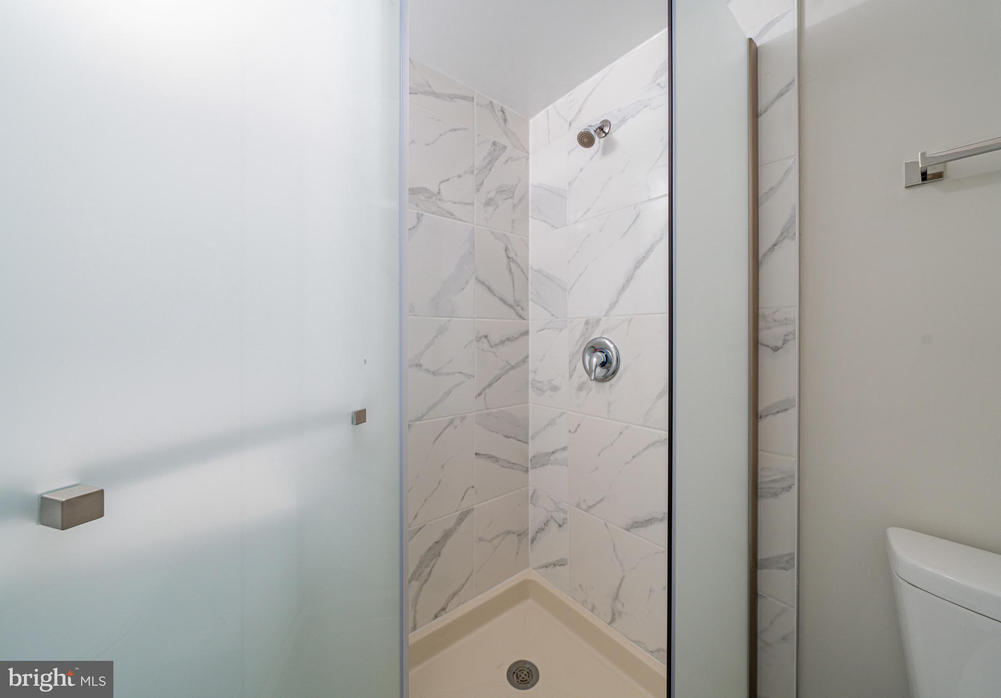 HUNTCREST CONDOMINIUM - Residential