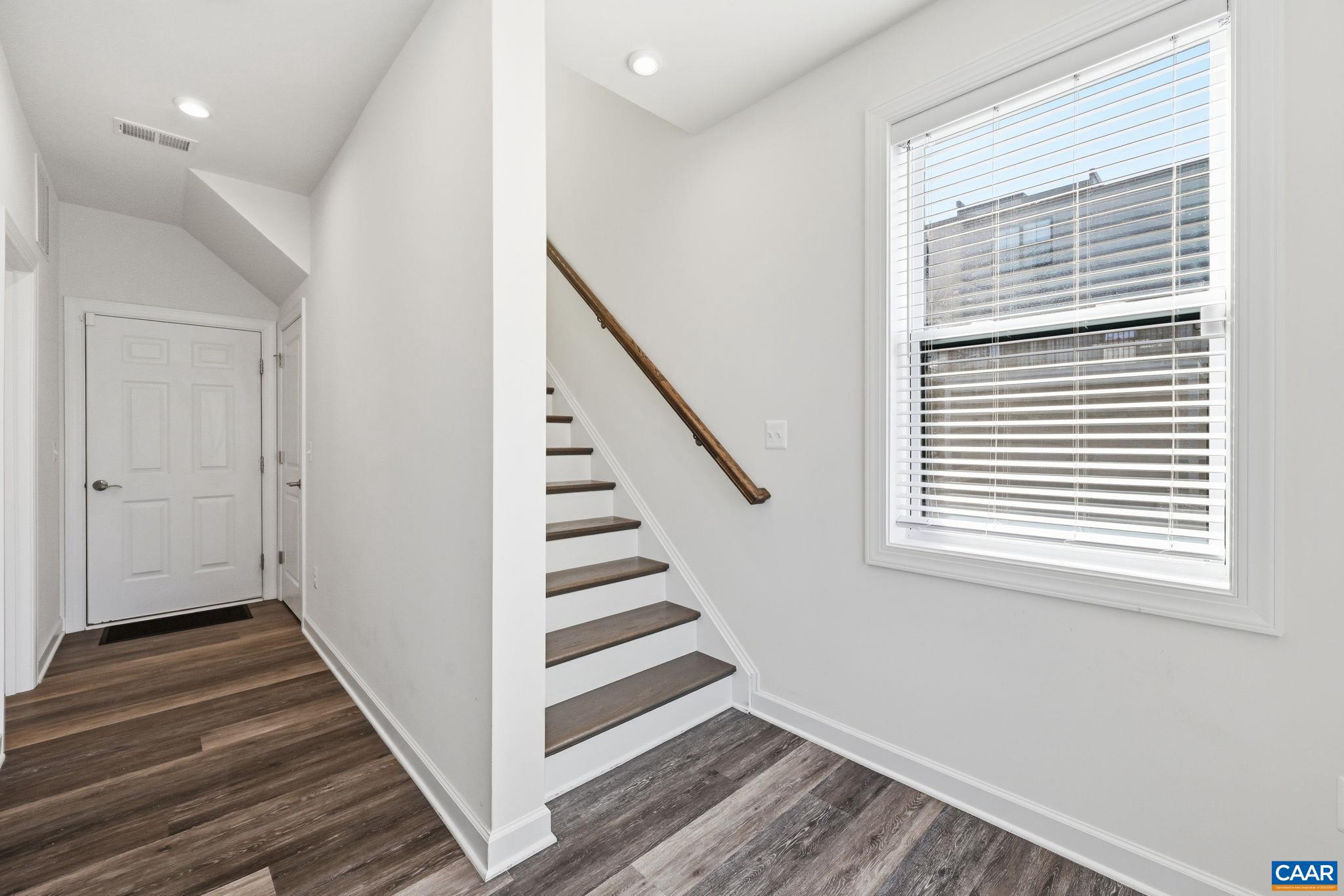 OLD TRAIL - Residential