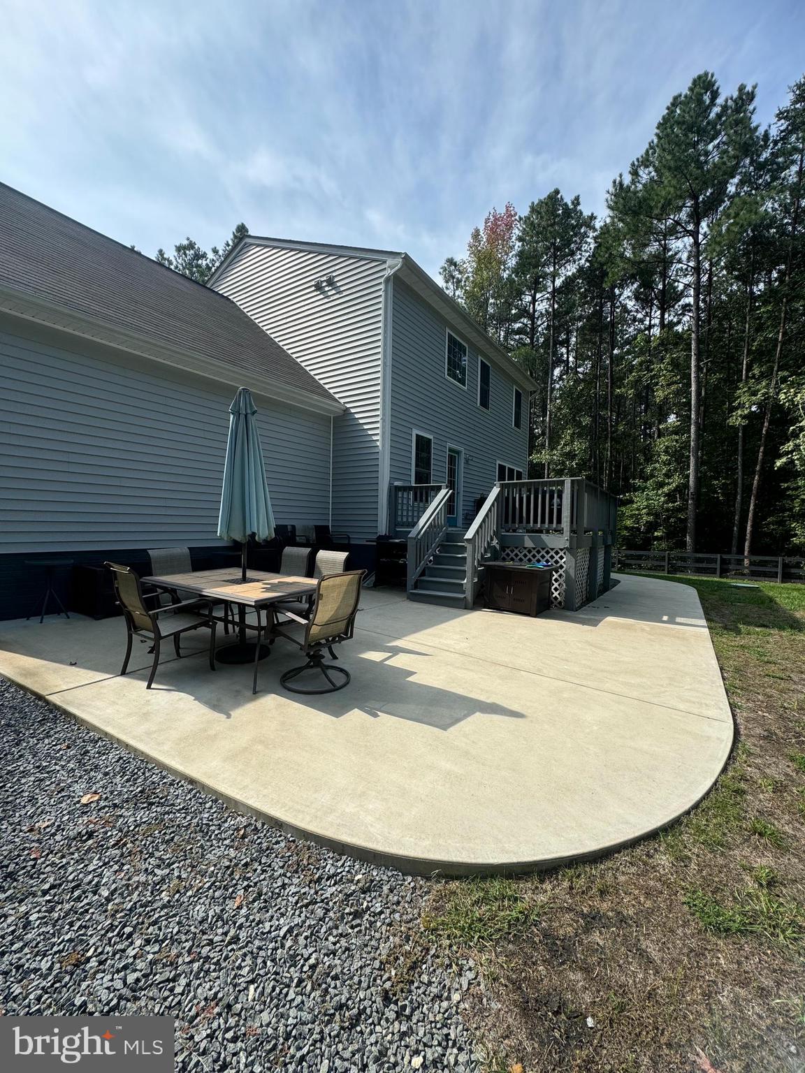 LAKERIDGE ESTATES - Residential