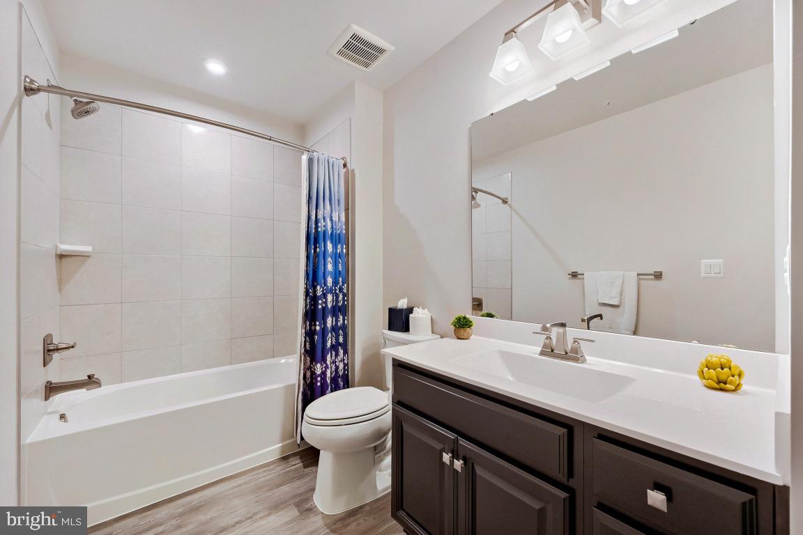 THE WOODLANDS - Residential