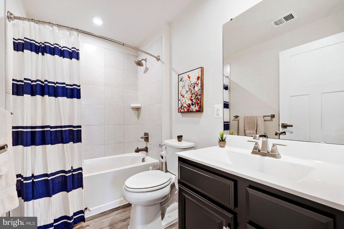 THE WOODLANDS - Residential