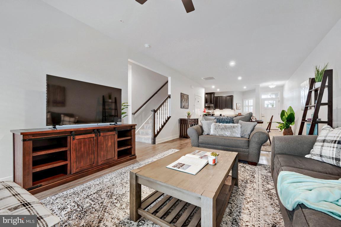 THE WOODLANDS - Residential