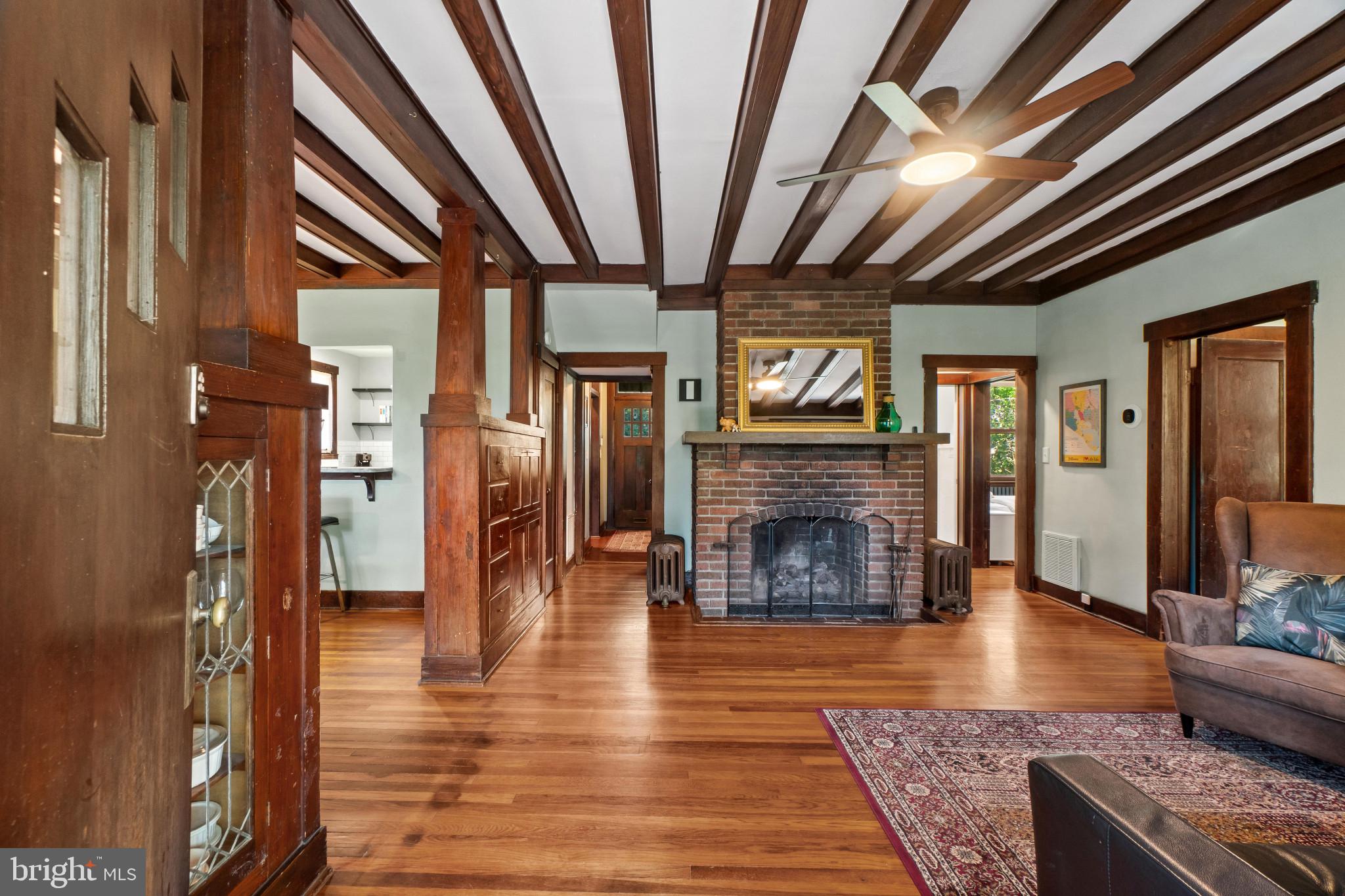 LAURAVILLE HISTORIC DISTRICT - Residential
