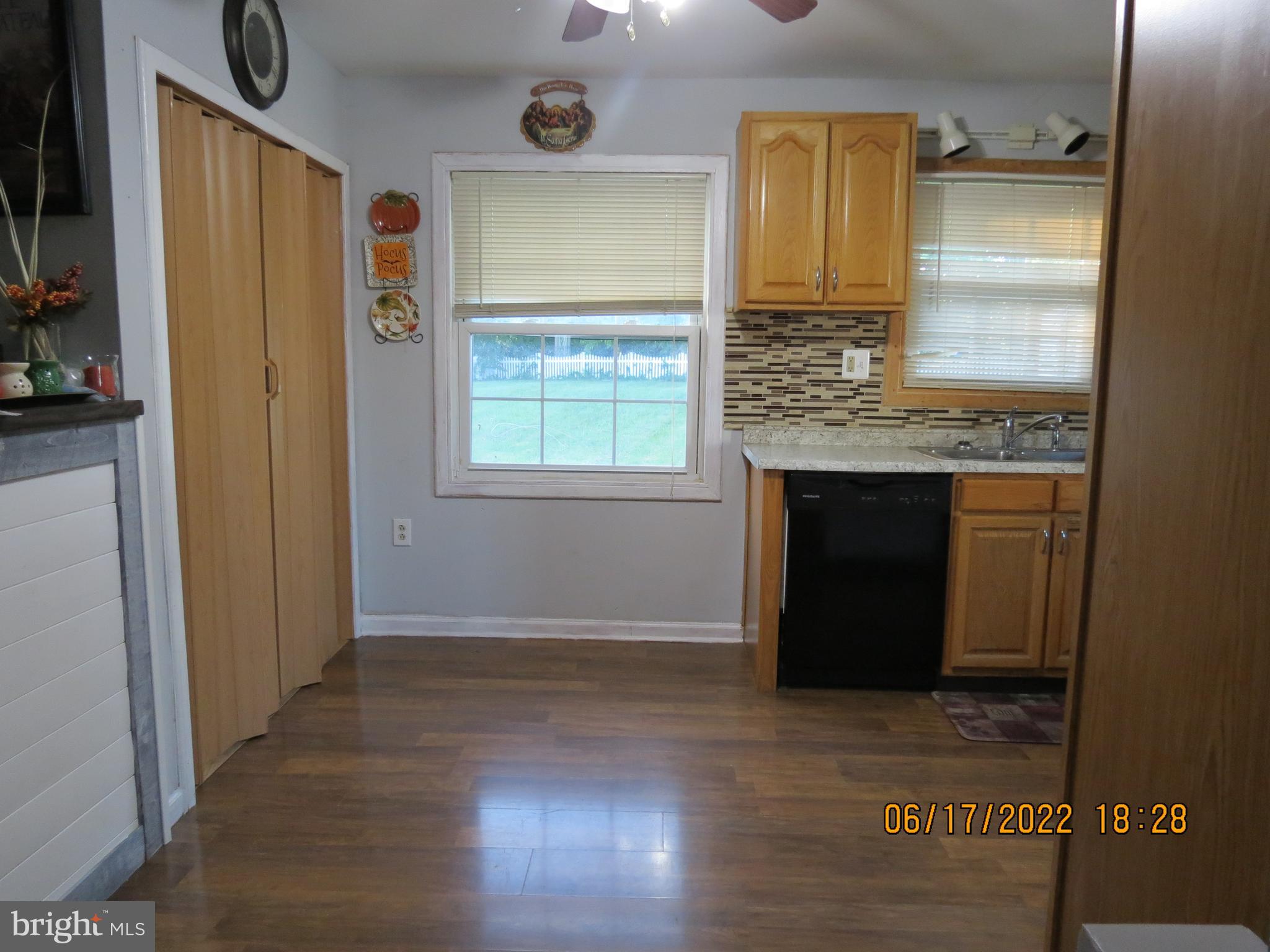 BAKER HEIGHTS - Residential