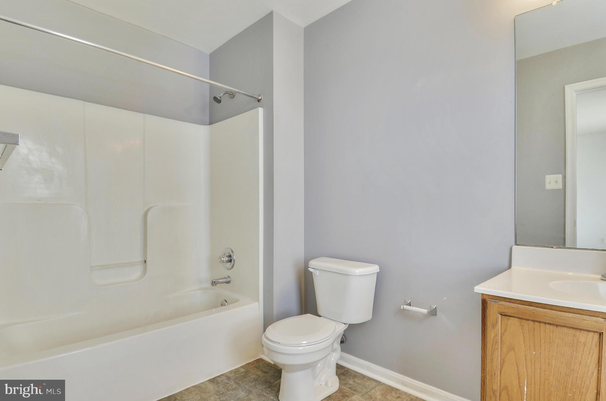 WELLINGTON TRACE - Residential
