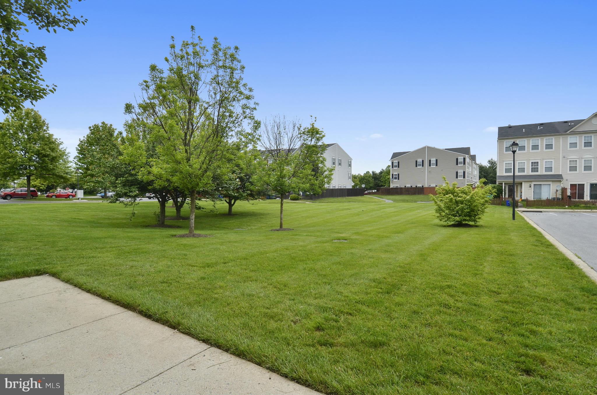 WELLINGTON TRACE - Residential