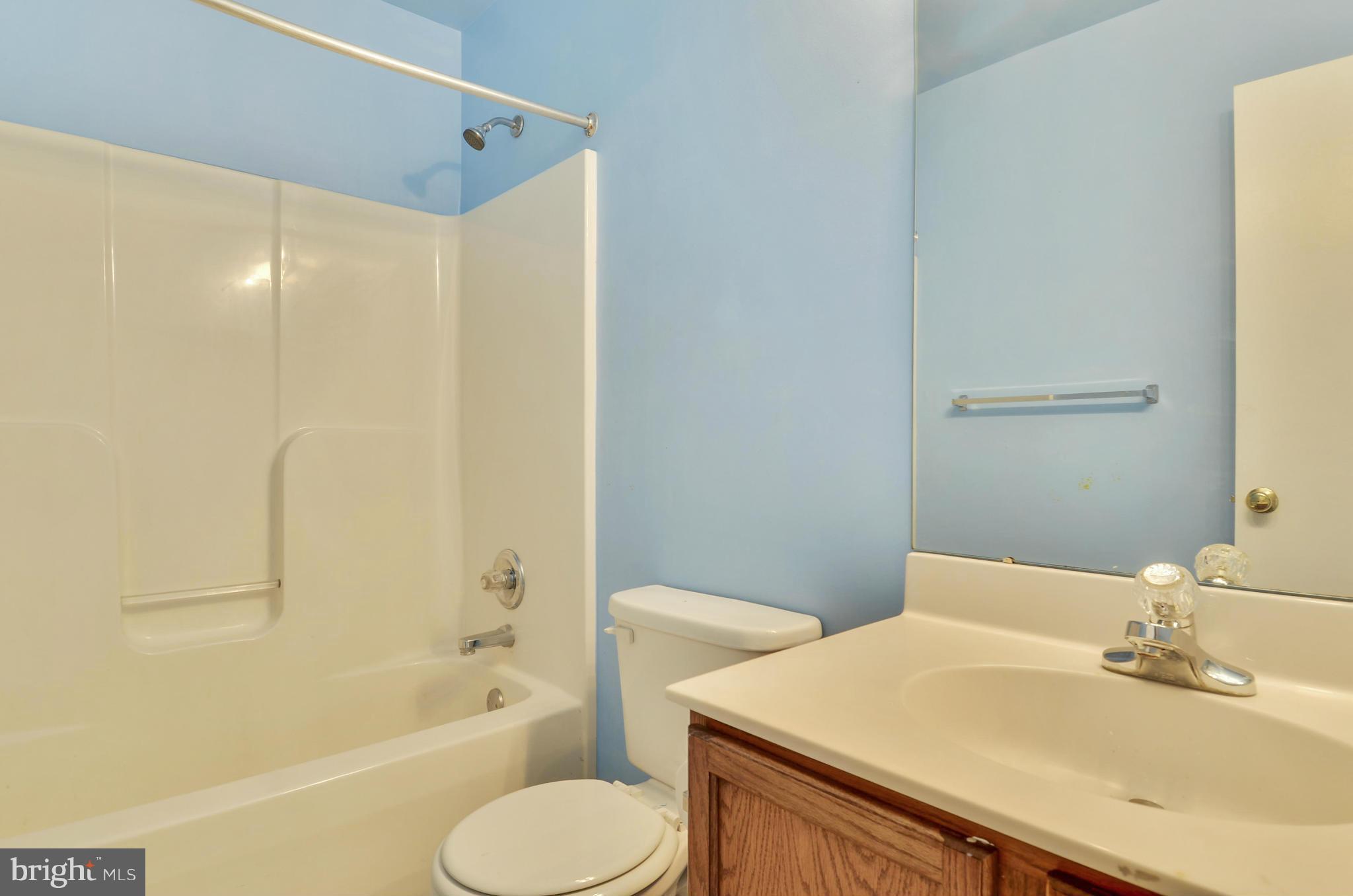 WELLINGTON TRACE - Residential