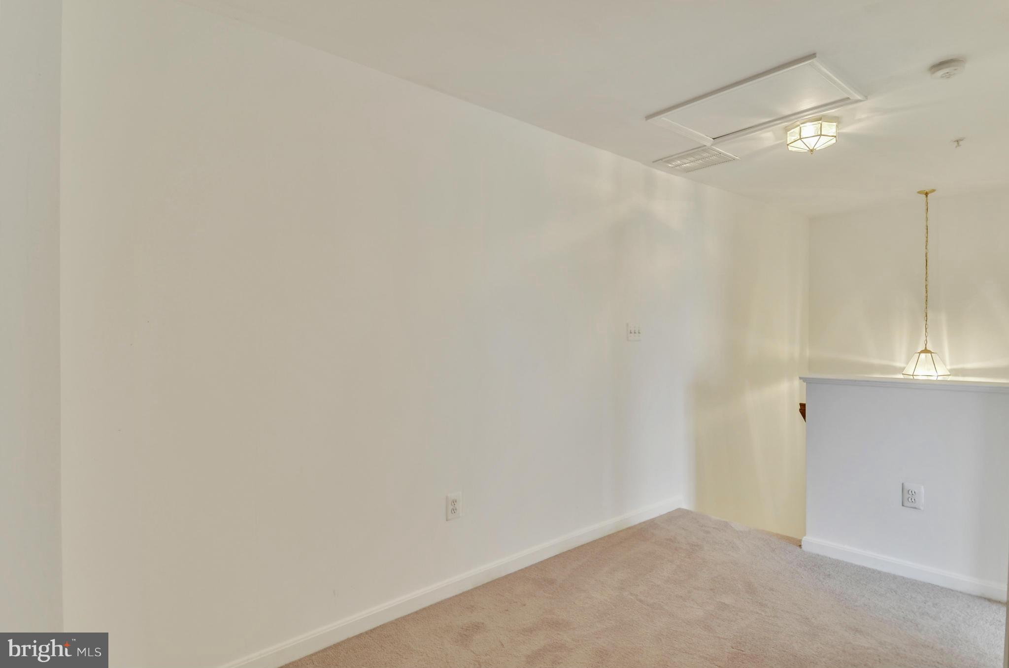 WELLINGTON TRACE - Residential