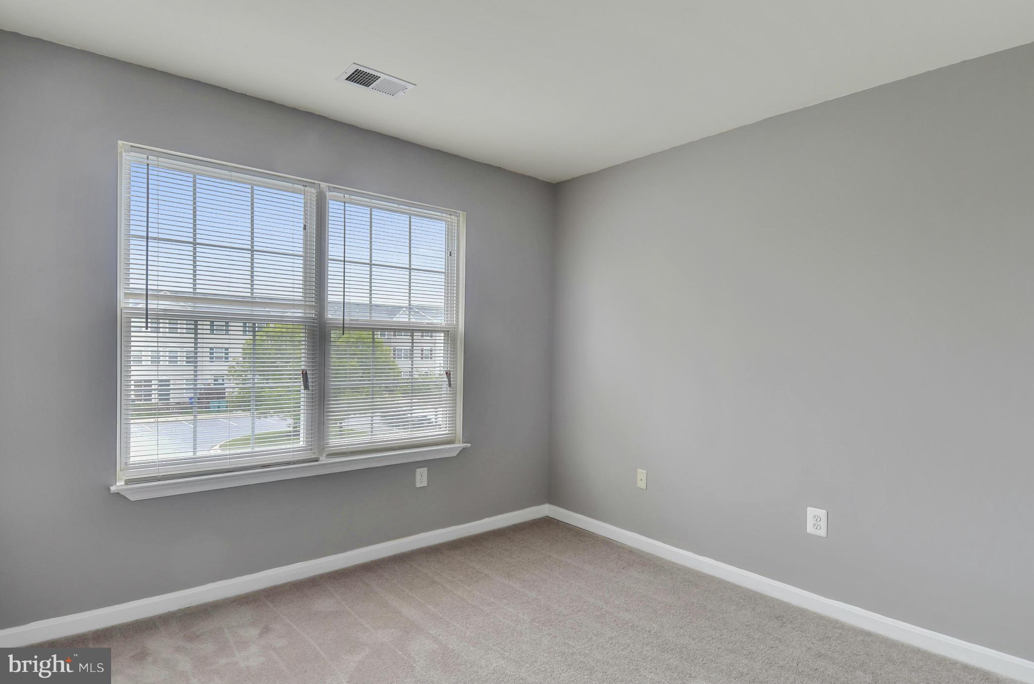 WELLINGTON TRACE - Residential