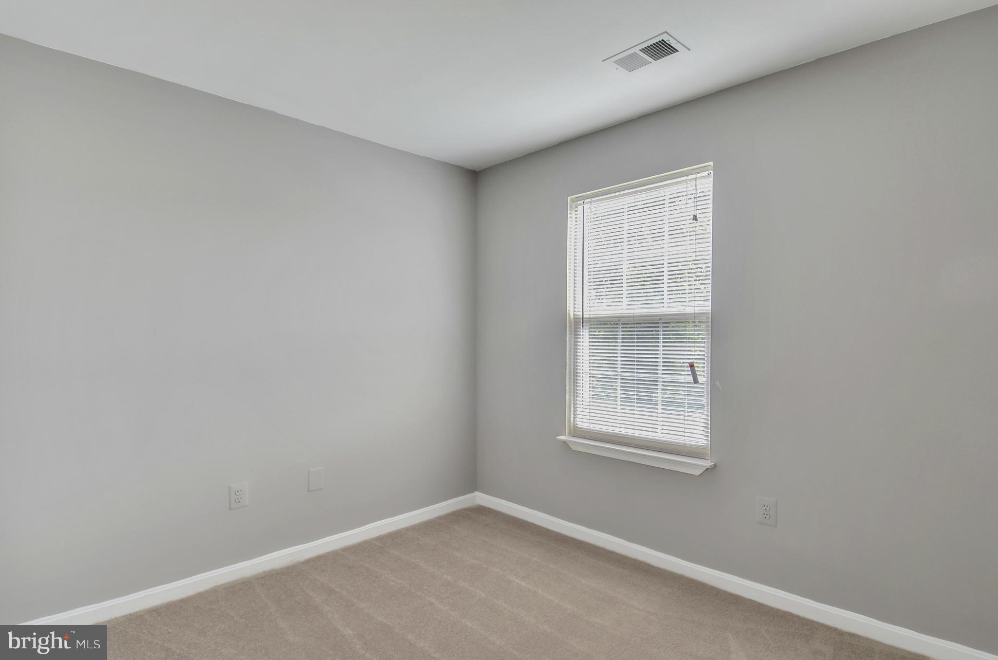 WELLINGTON TRACE - Residential