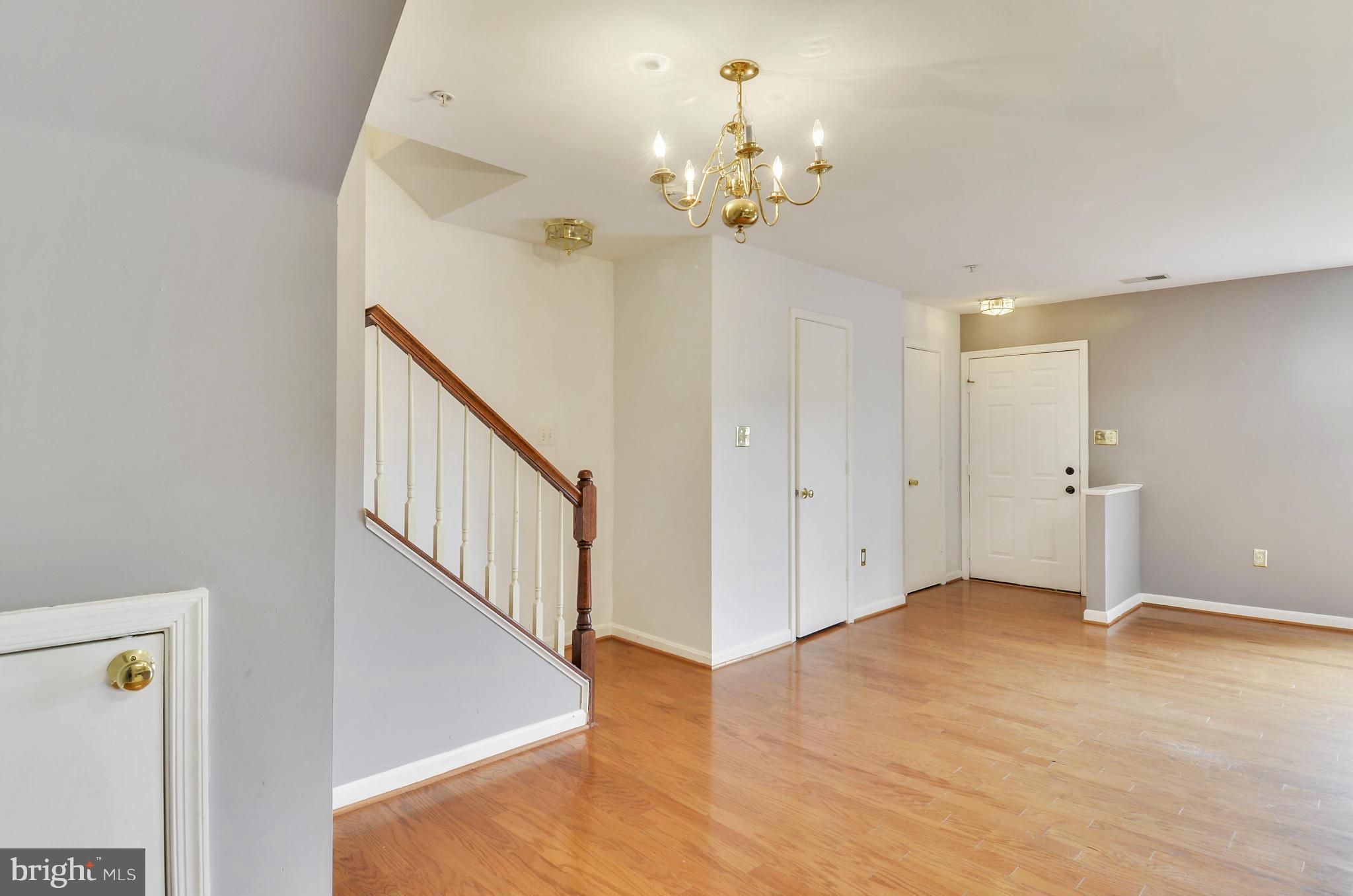WELLINGTON TRACE - Residential