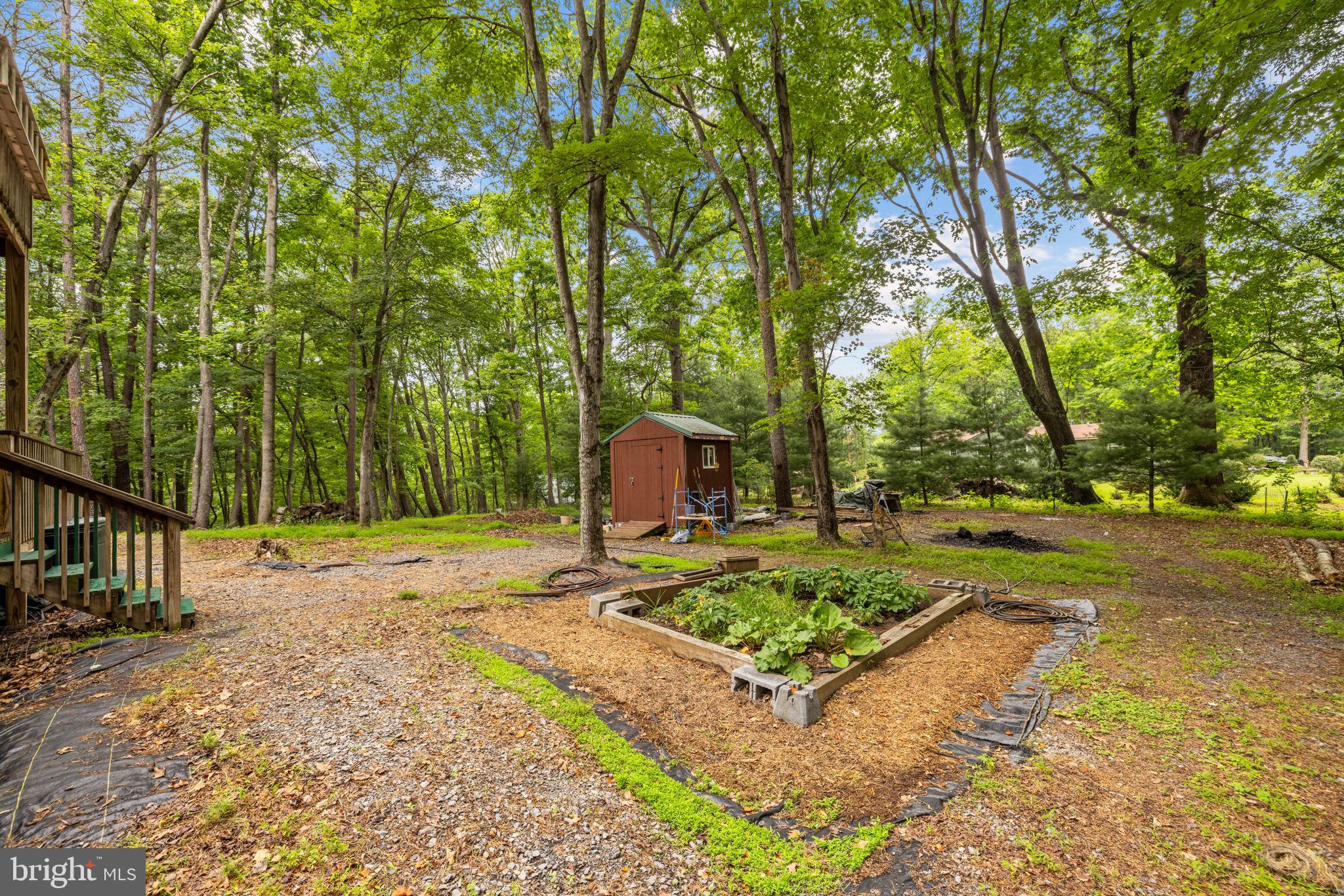 BEAVER DAM WOODS - Residential