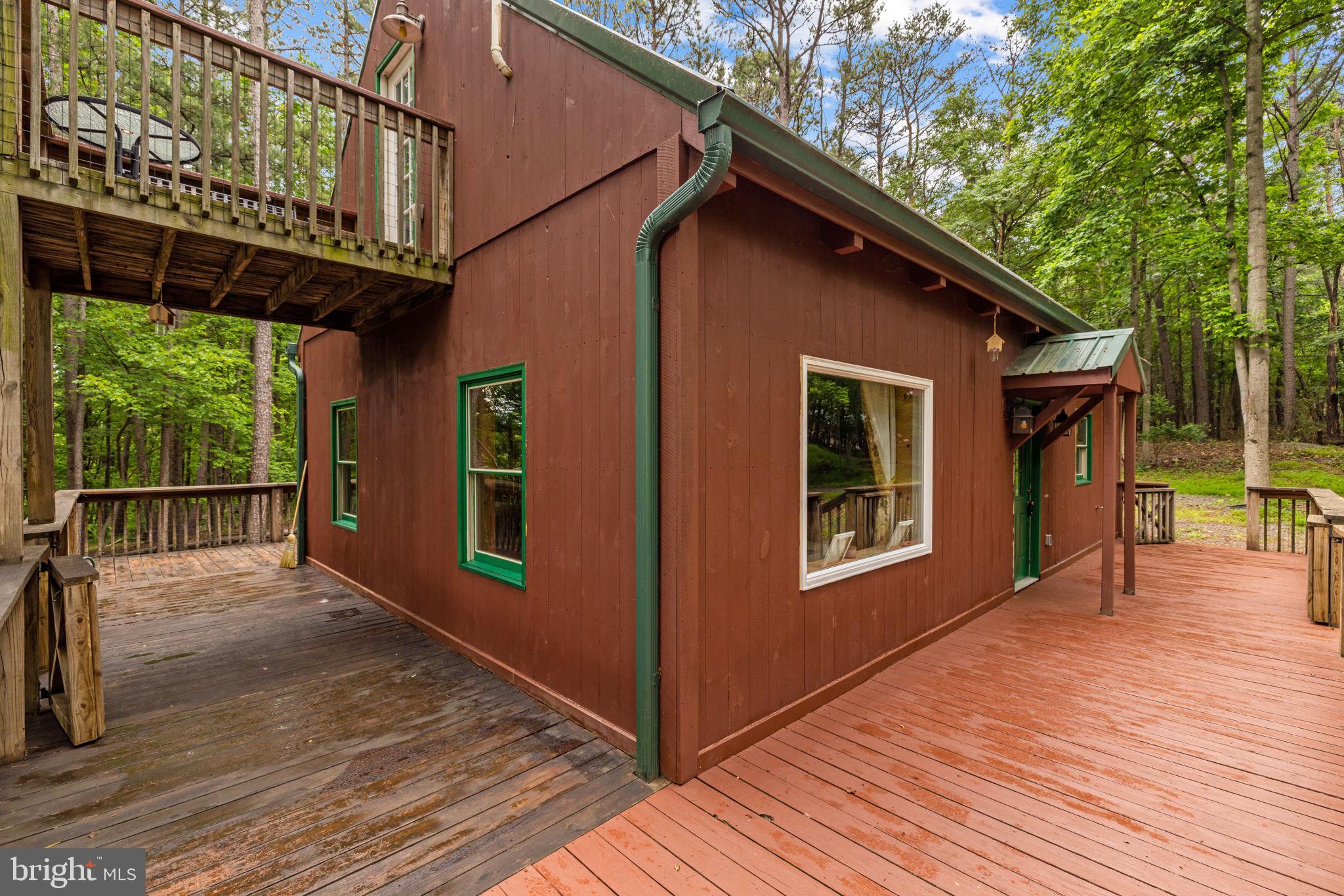 BEAVER DAM WOODS - Residential