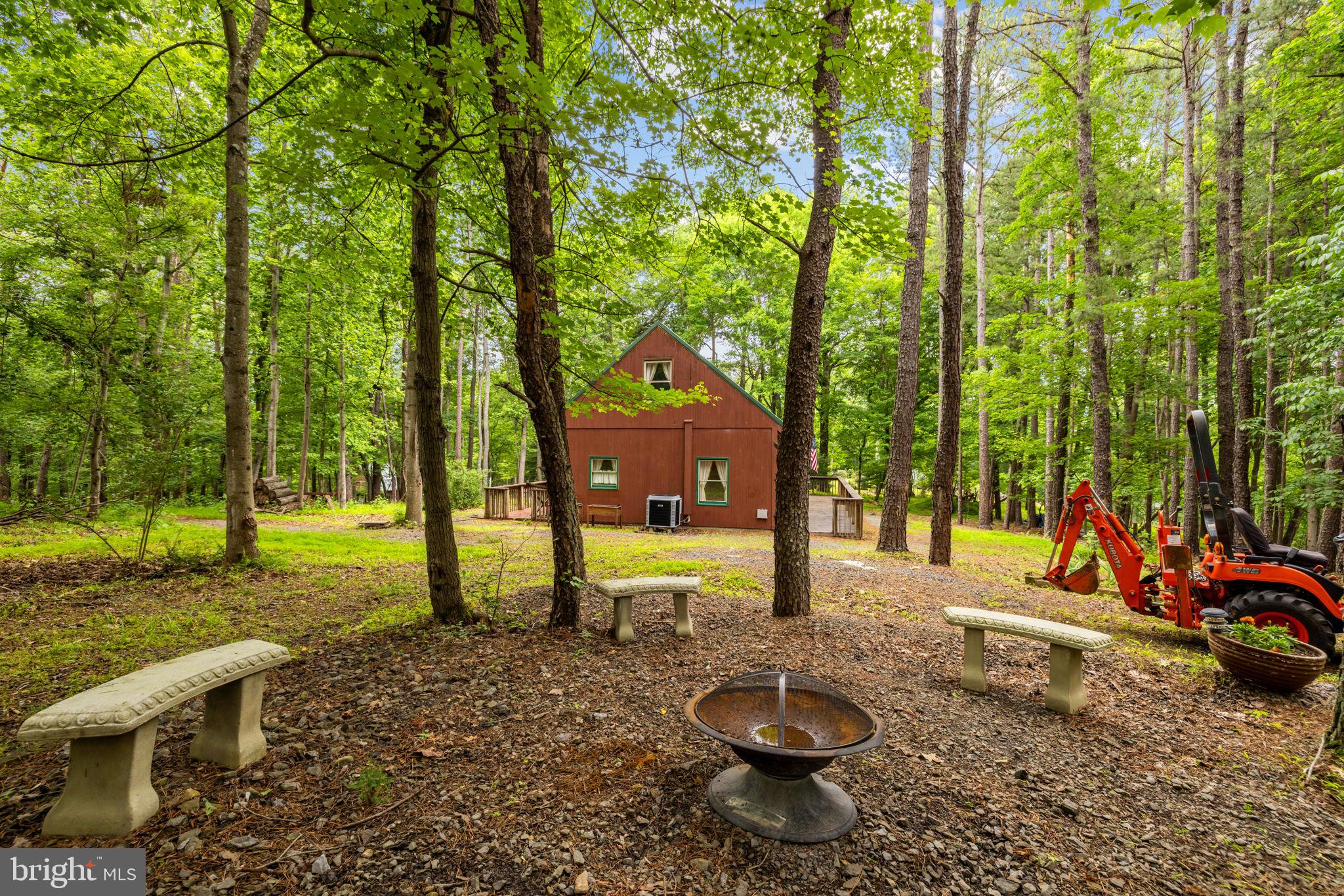 BEAVER DAM WOODS - Residential