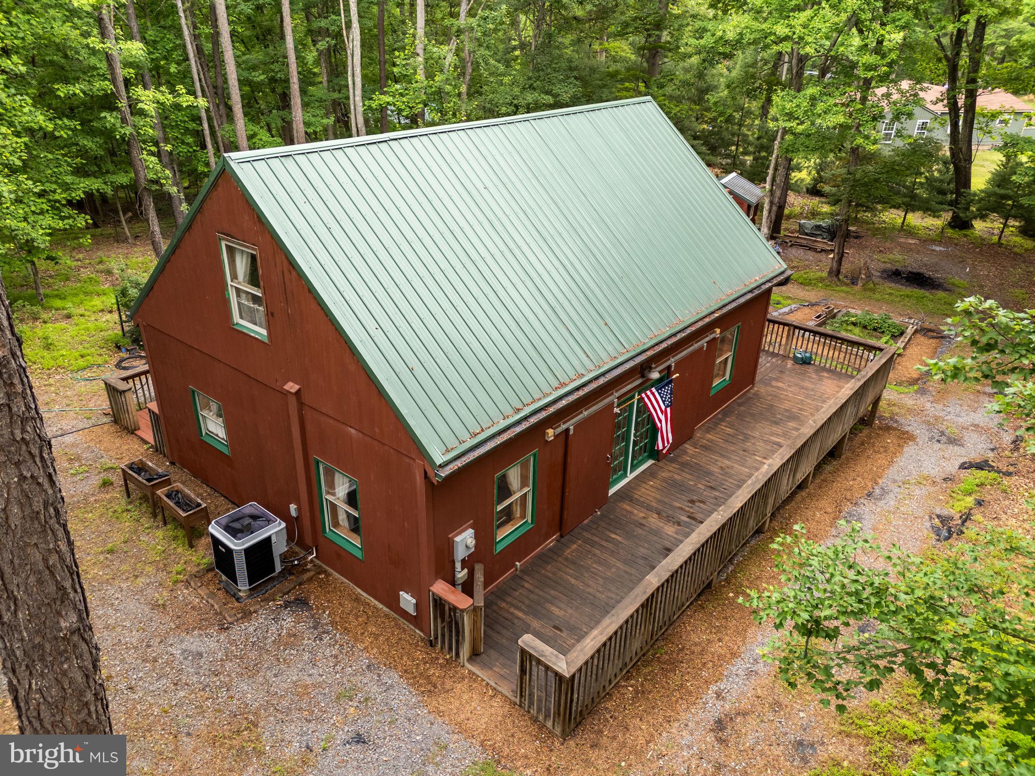 BEAVER DAM WOODS - Residential