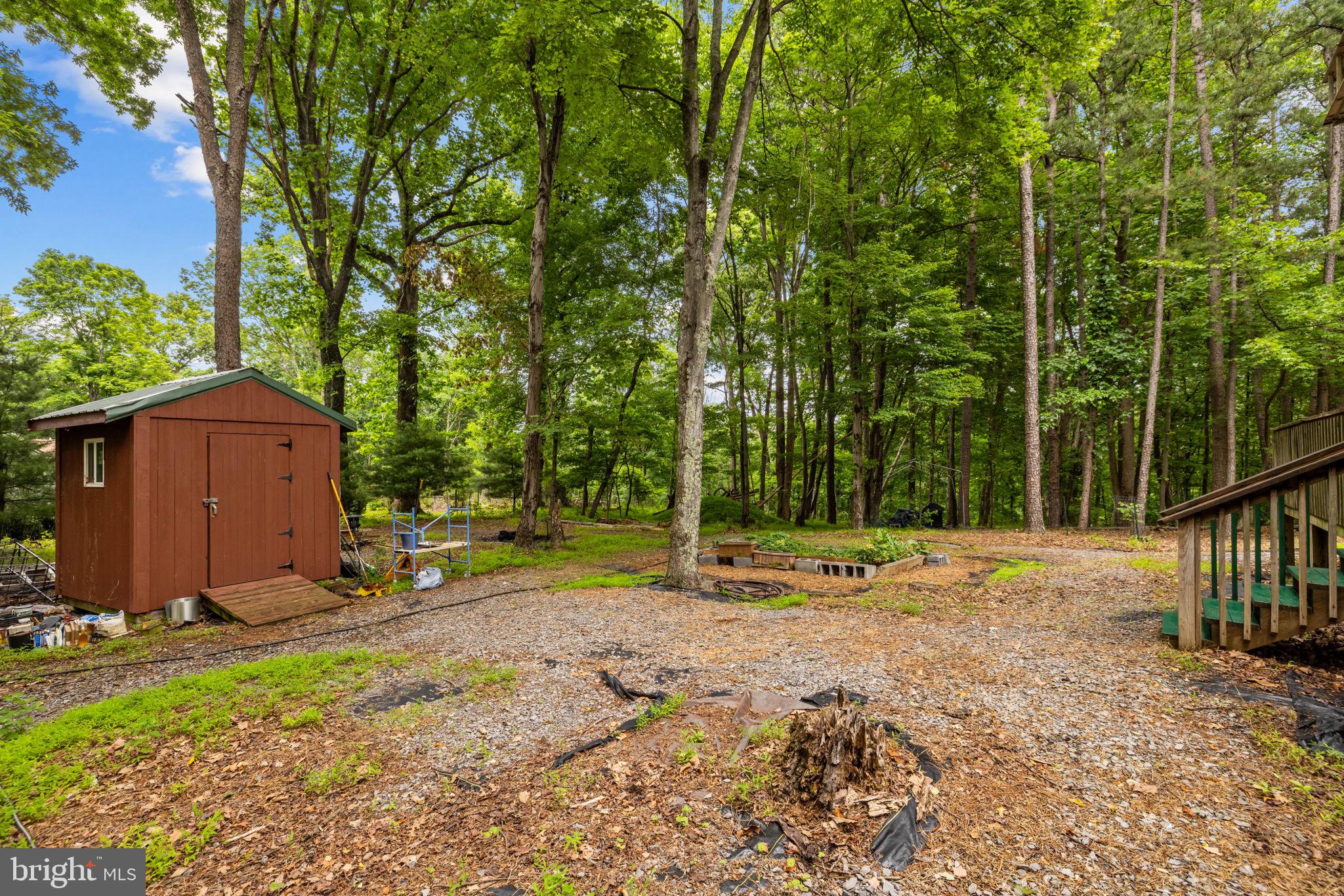 BEAVER DAM WOODS - Residential
