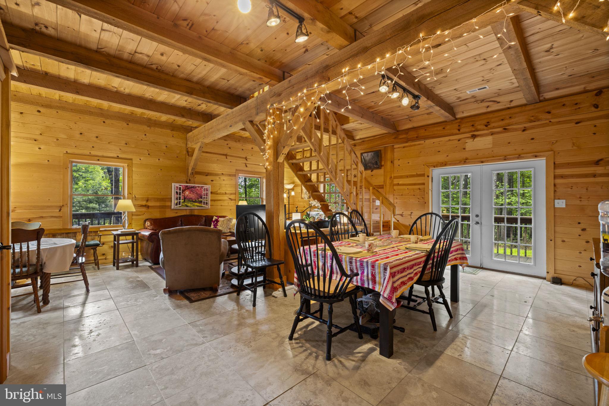 BEAVER DAM WOODS - Residential