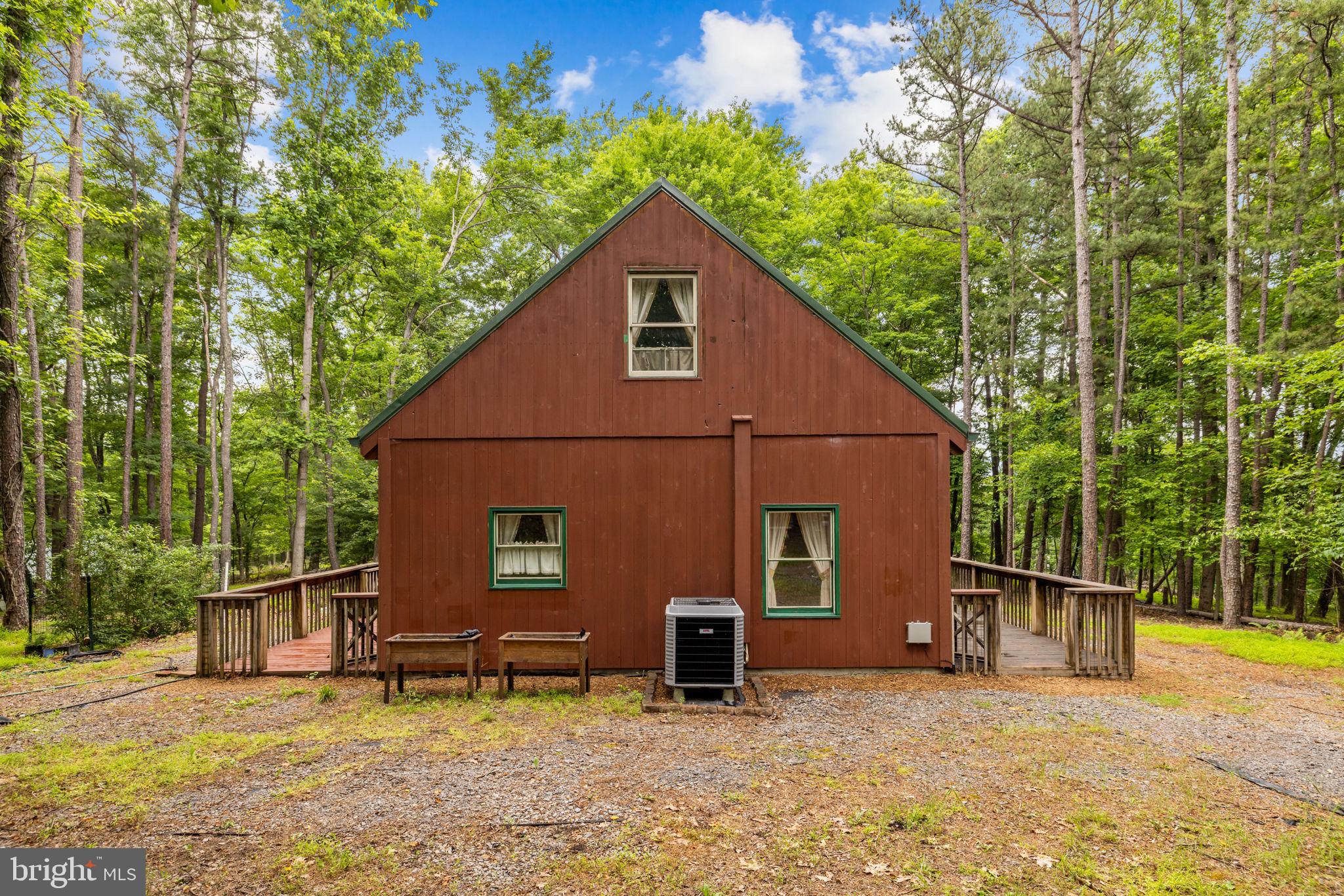 BEAVER DAM WOODS - Residential