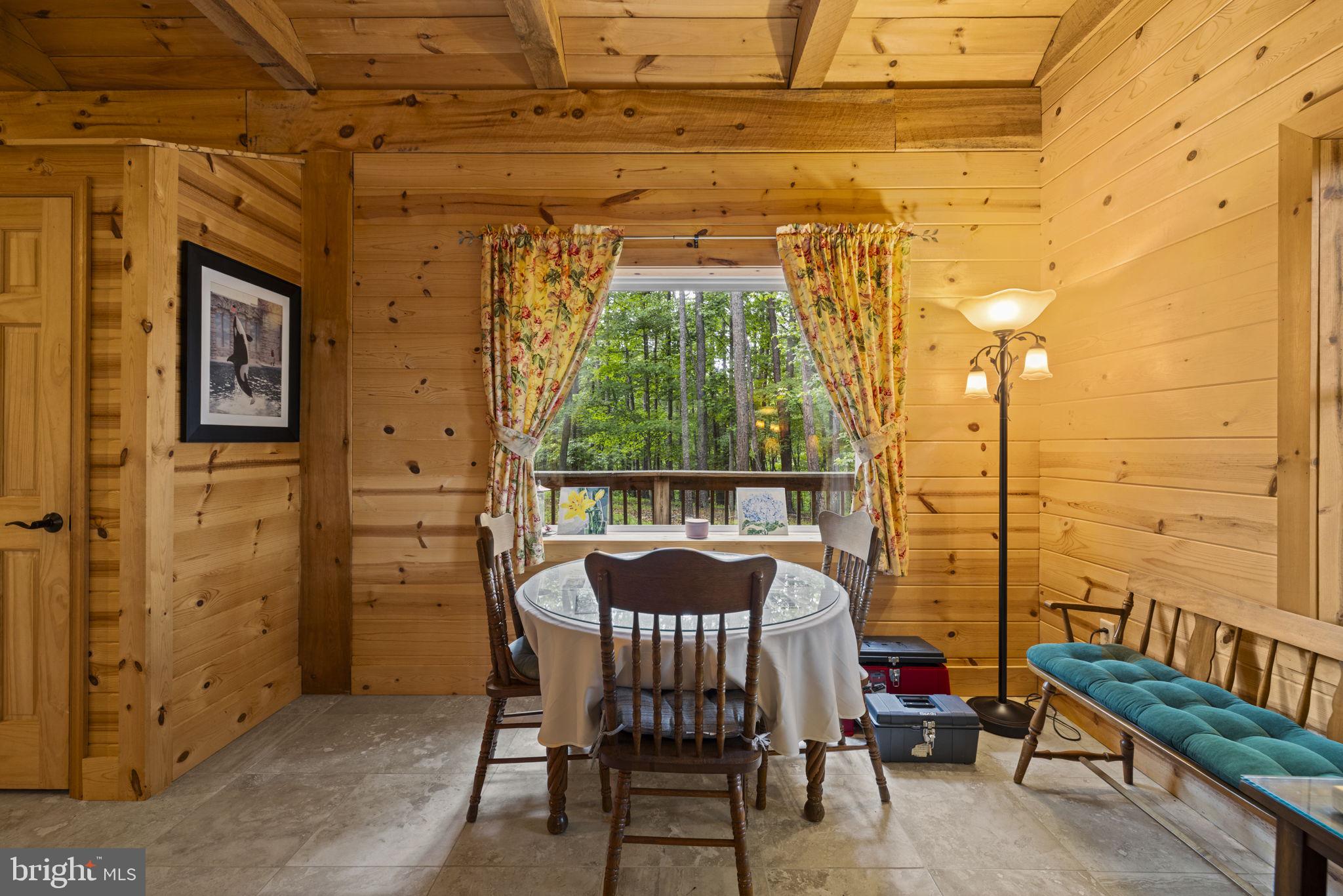 BEAVER DAM WOODS - Residential