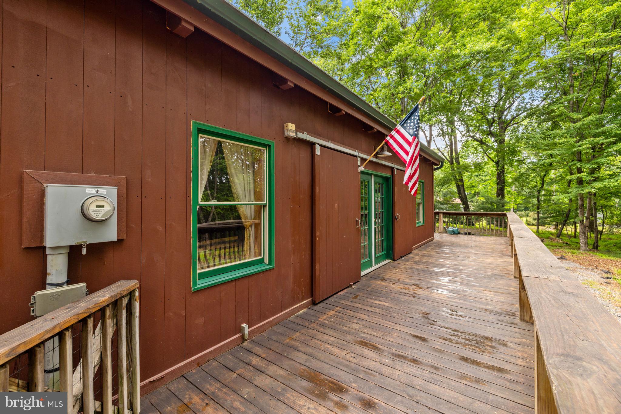 BEAVER DAM WOODS - Residential