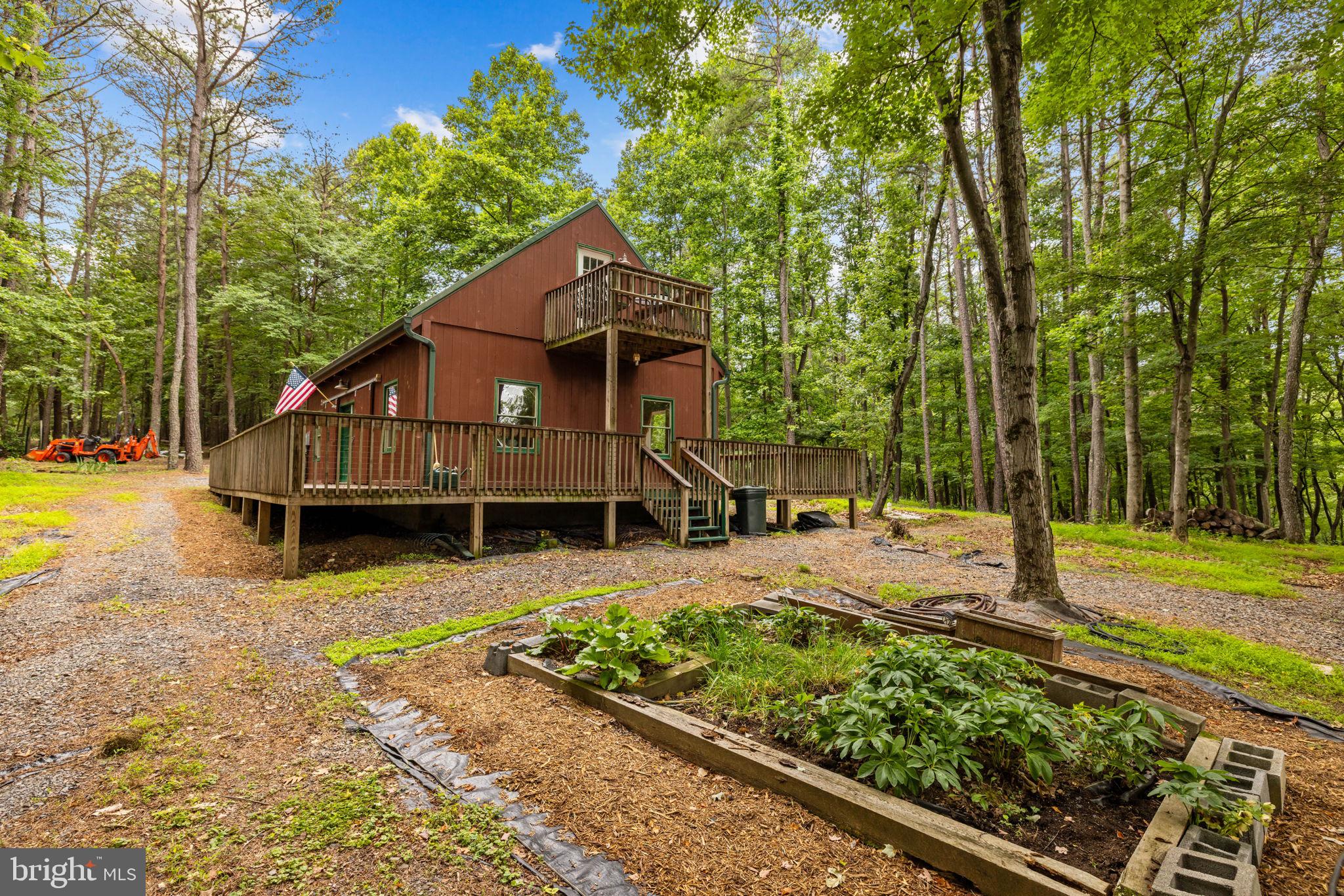 BEAVER DAM WOODS - Residential