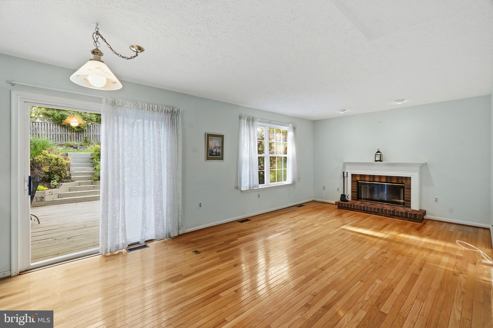 ROCKWELL ESTATES - Residential